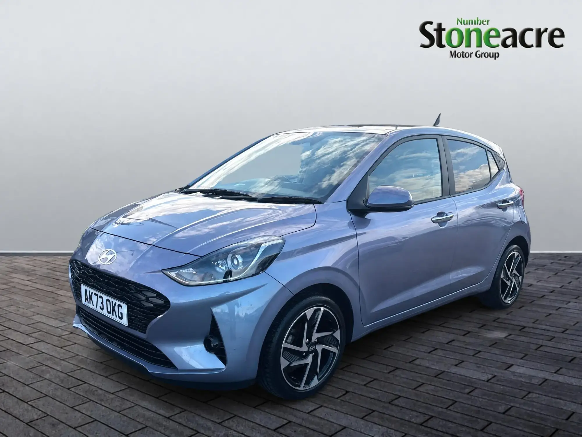 Hyundai i10 Image 3 Hyundai i10 Image 3