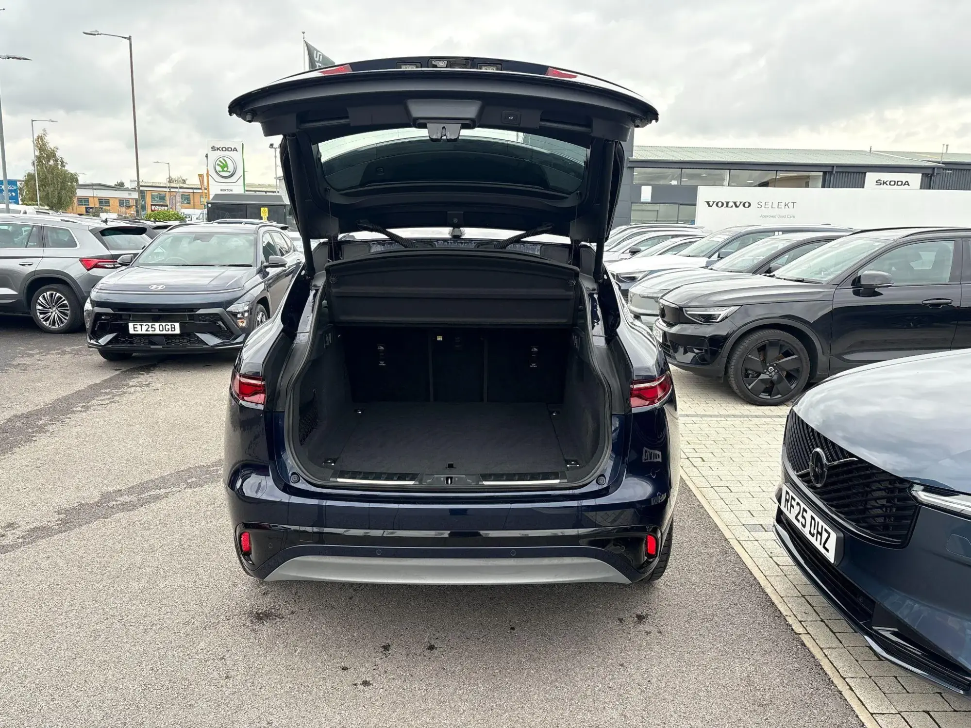 Jaguar F-Pace Image 25 Jaguar F-Pace Image 25