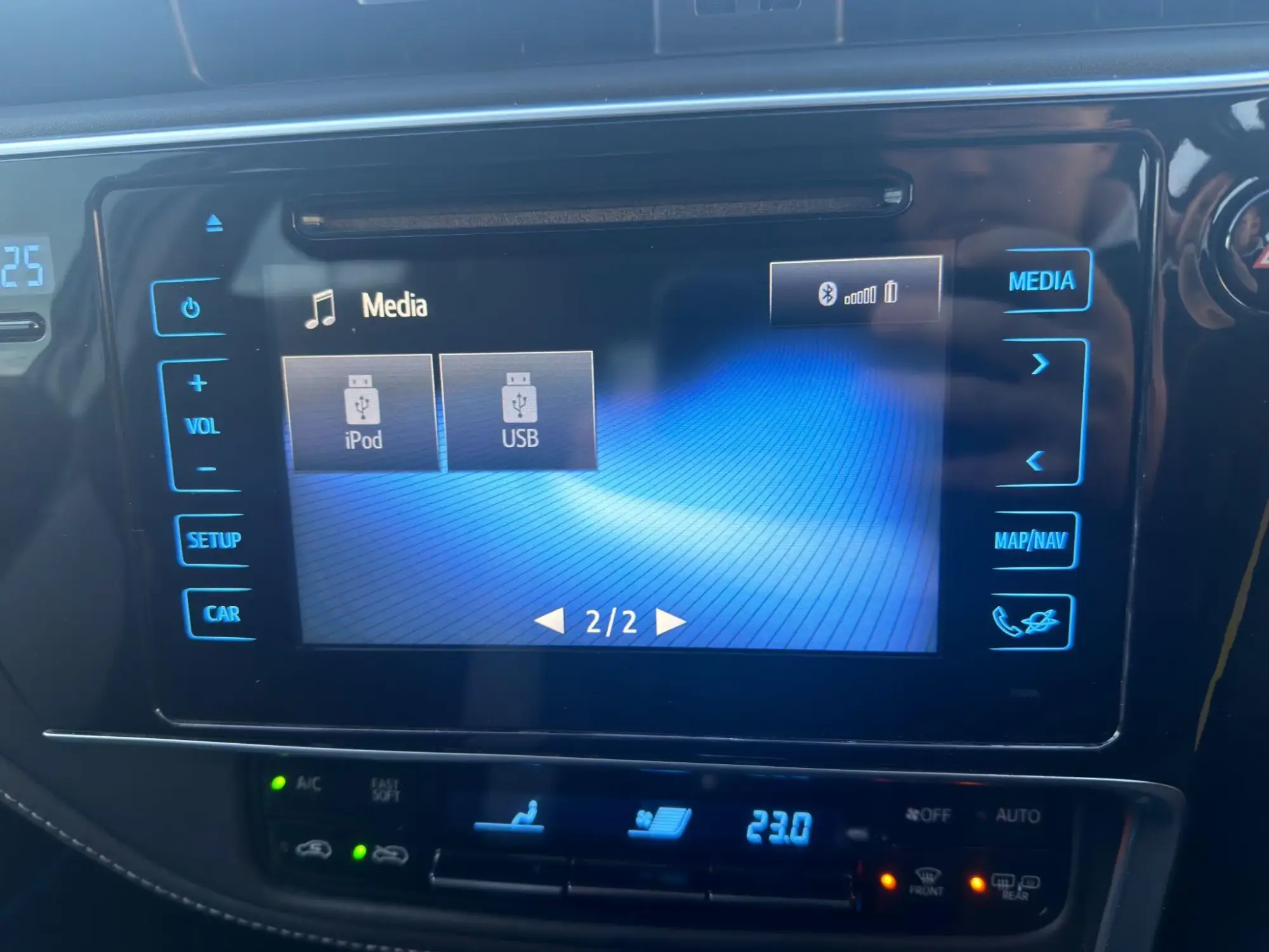 Toyota Auris Image 20