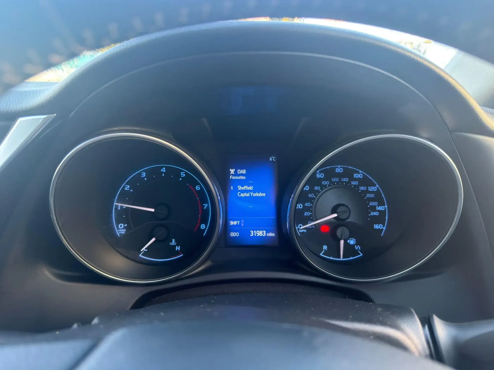 Toyota Auris Image 24