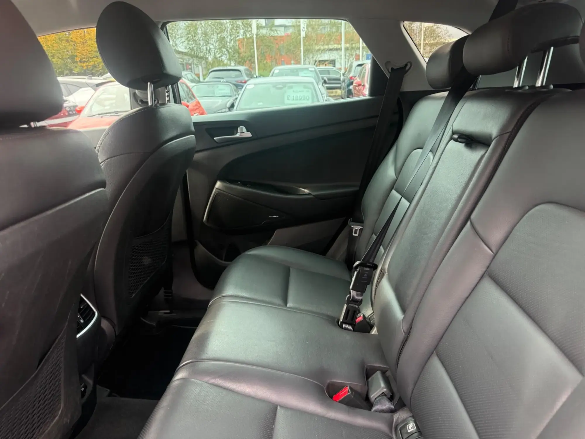 Hyundai TUCSON Image 14