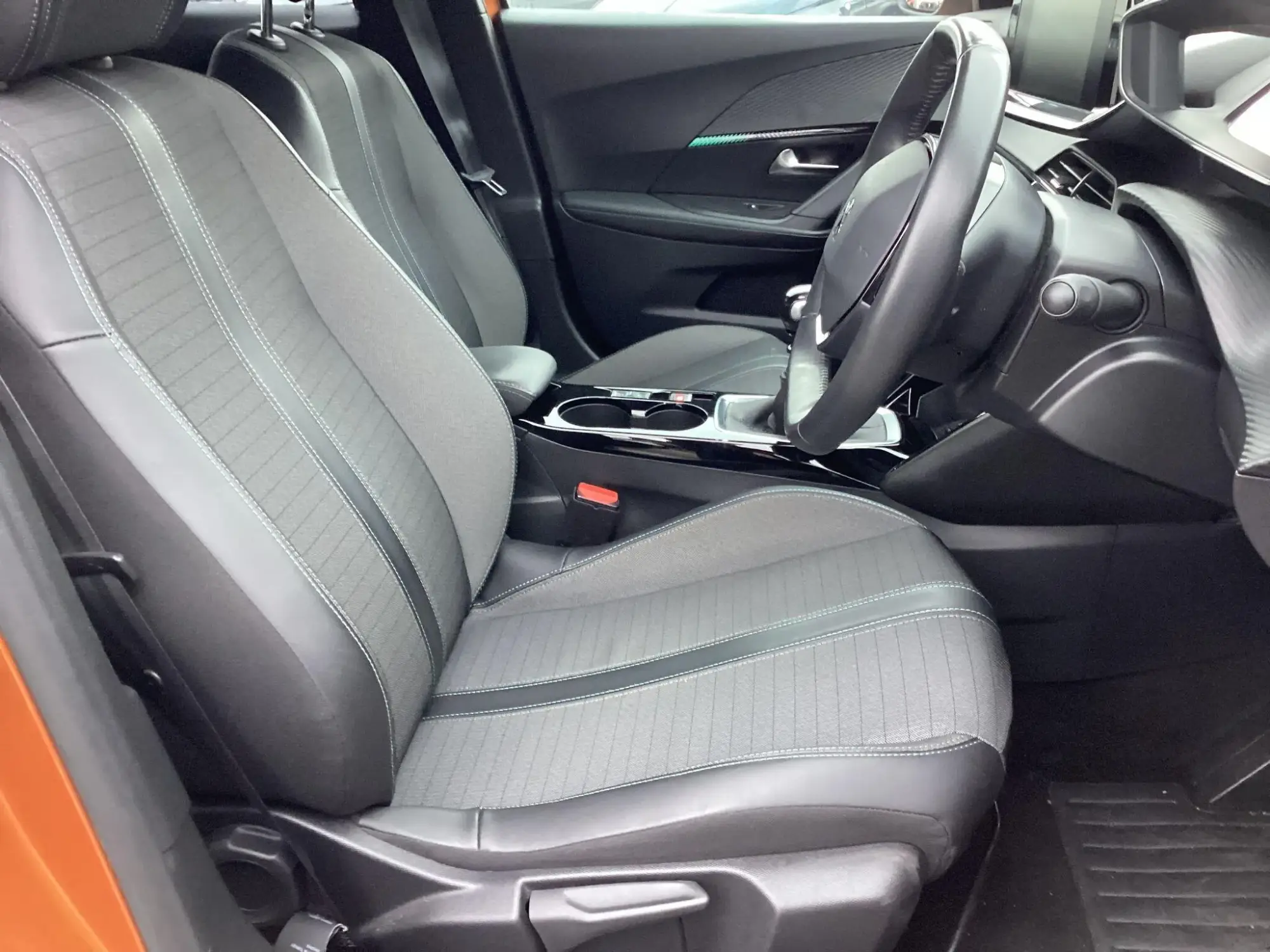 Peugeot 2008 Image 15