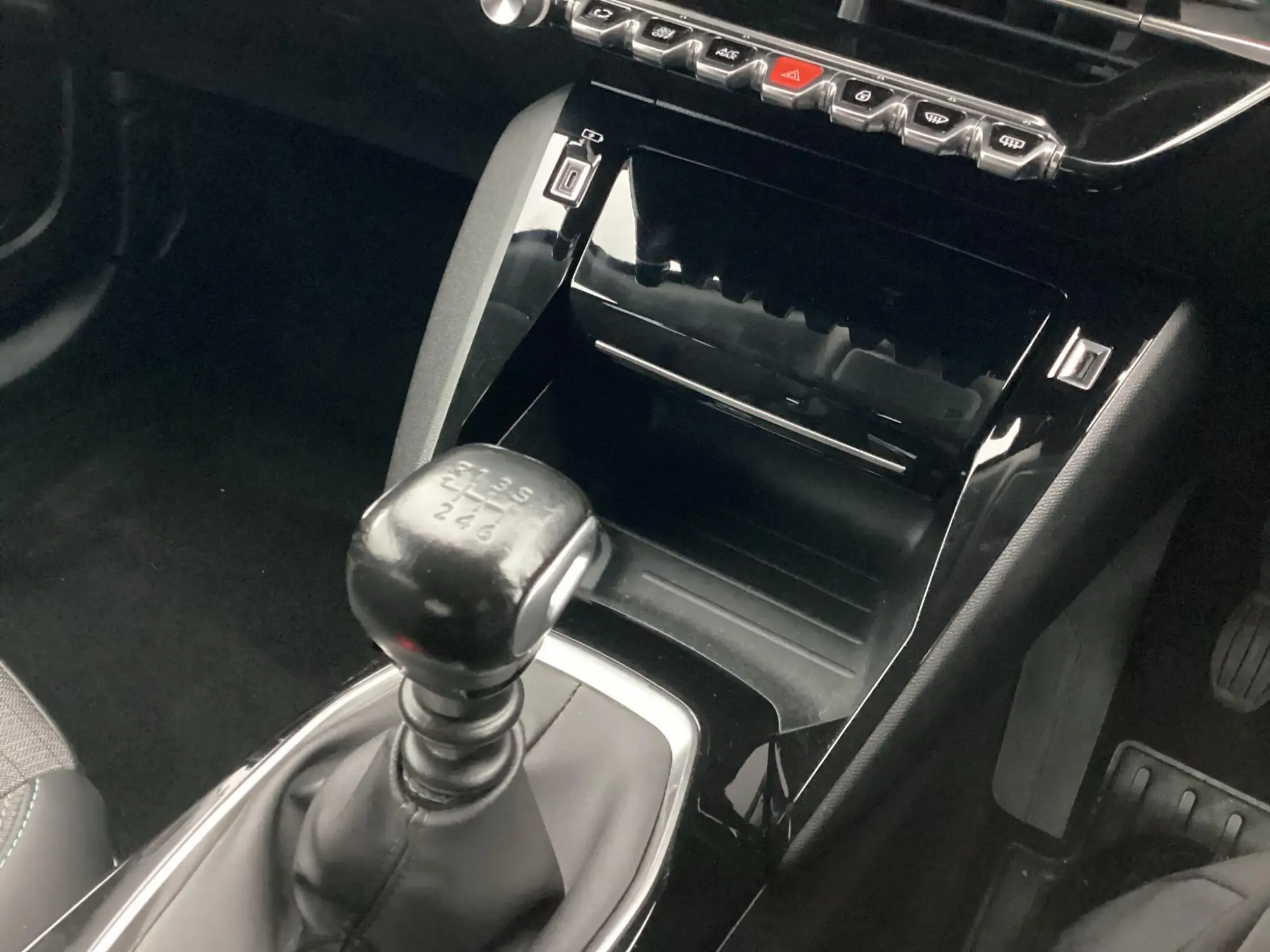 Peugeot 2008 Image 19