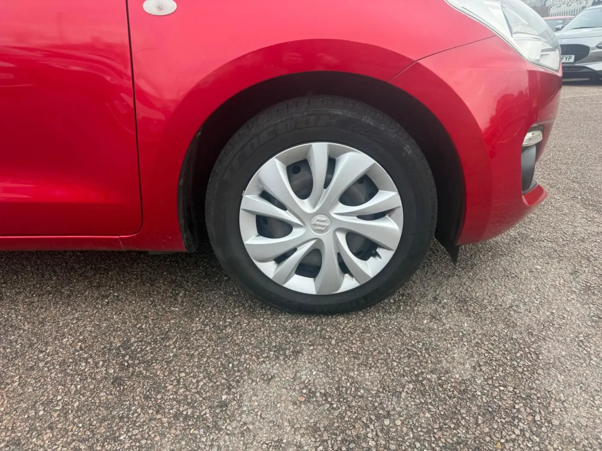 Suzuki Swift Image 9