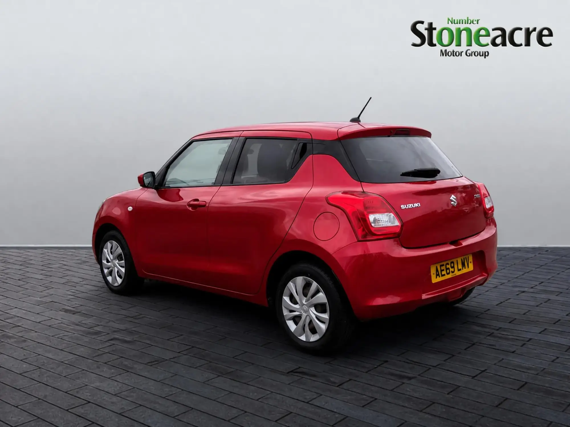 Suzuki Swift Image 5