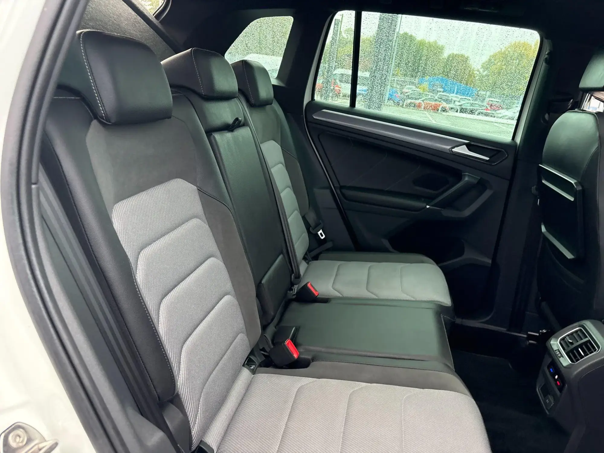 Volkswagen Tiguan Image 18