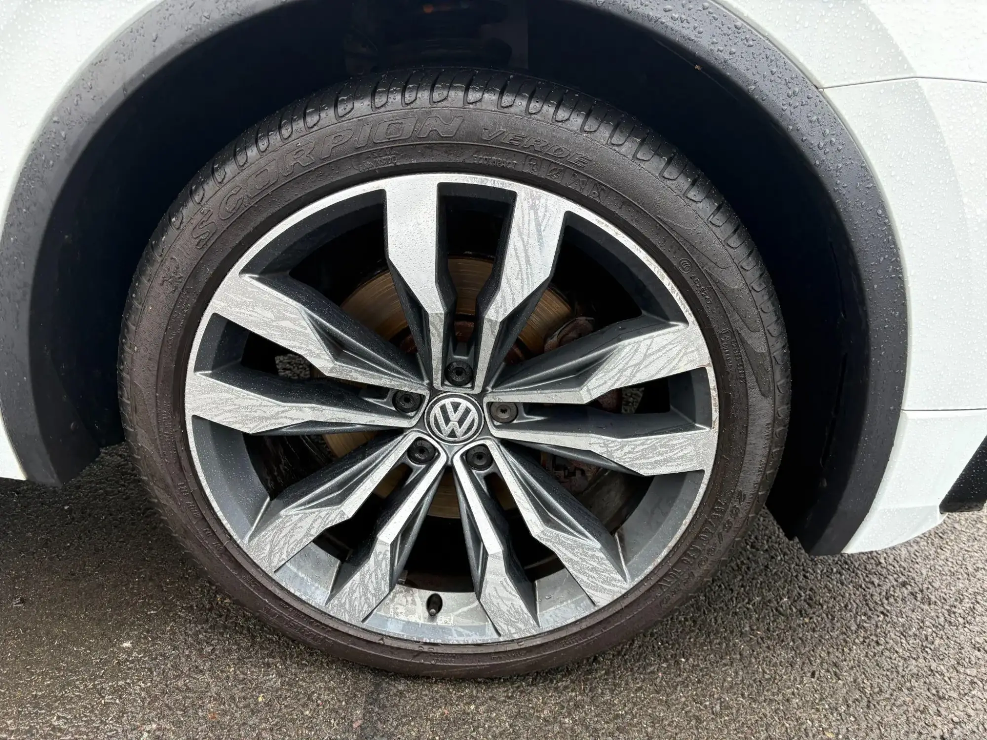 Volkswagen Tiguan Image 34