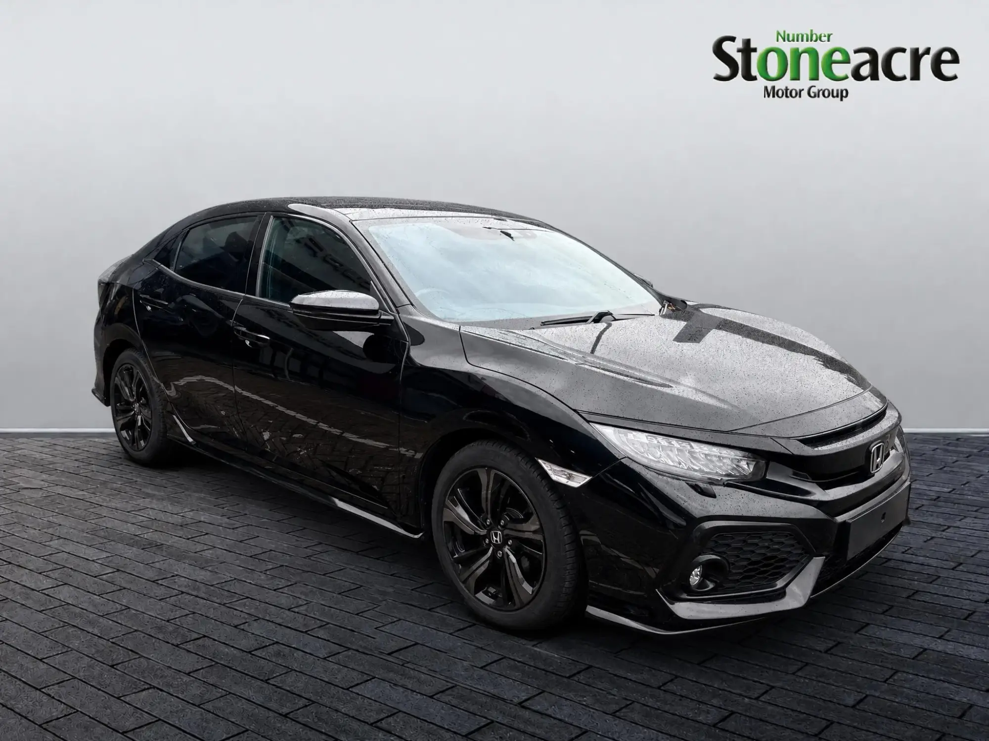 Honda Civic 1.5 VTEC Turbo Sport Plus Euro 6 (s/s) 5dr CK04GJK Image 1 Honda Civic 1.5 VTEC Turbo Sport Plus Euro 6 (s/s) 5dr CK04GJK Image 1