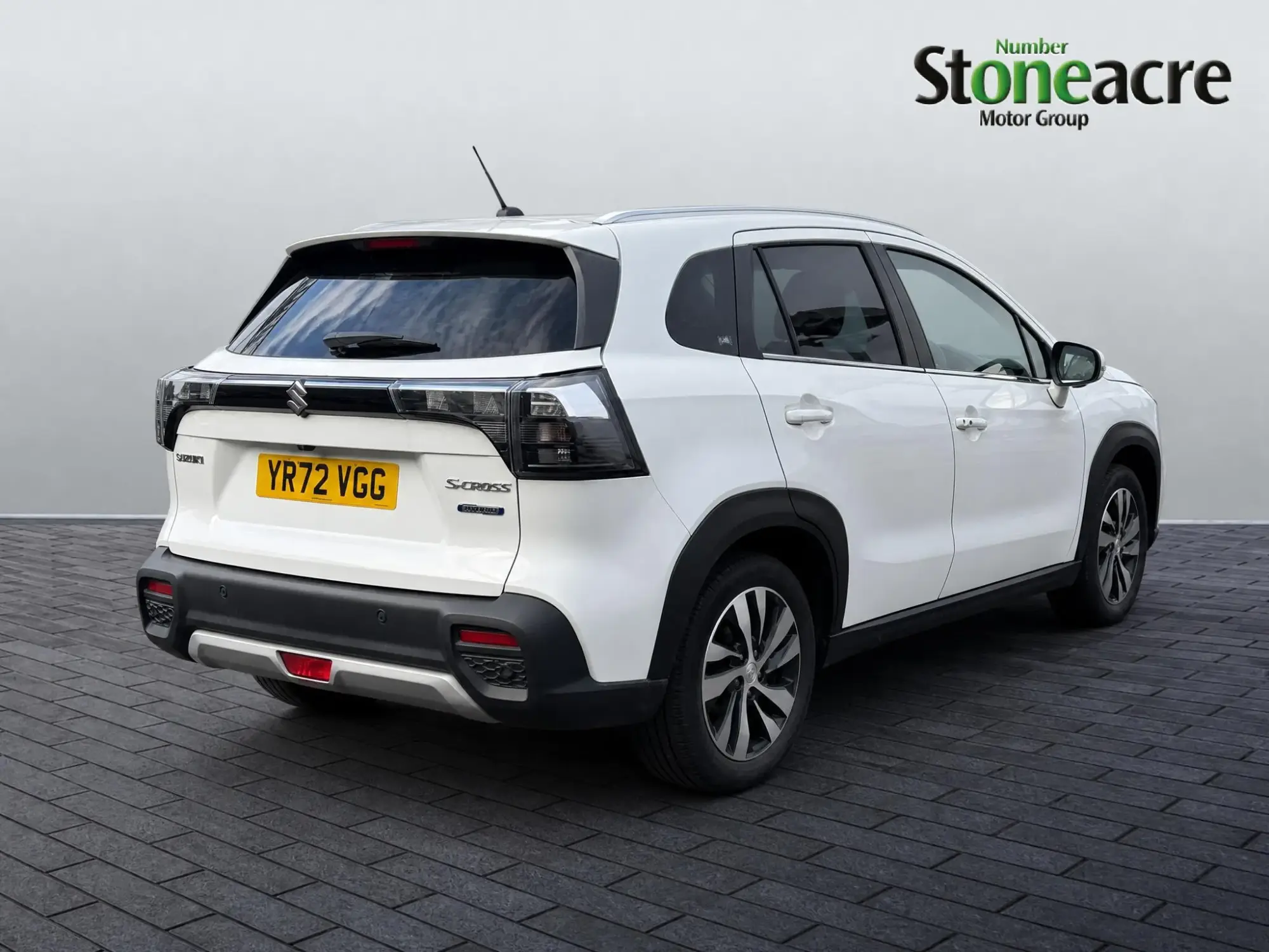 Suzuki S-Cross Hybrid Image 8