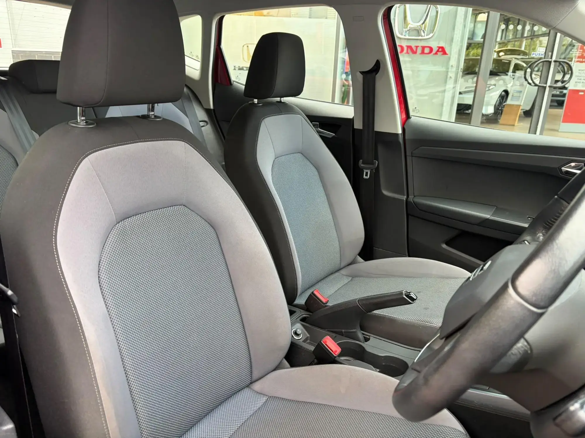 SEAT Arona Image 10 SEAT Arona Image 10
