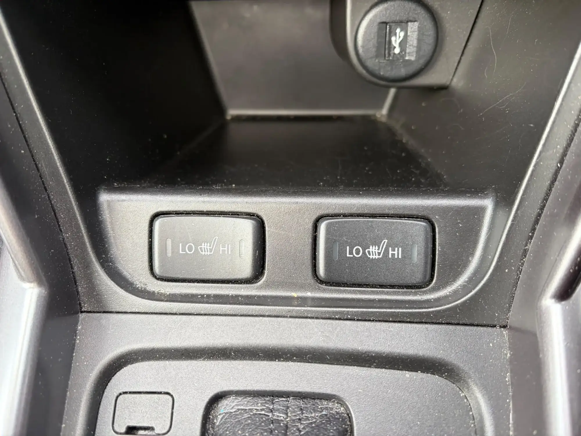 Suzuki S-Cross Hybrid Image 16