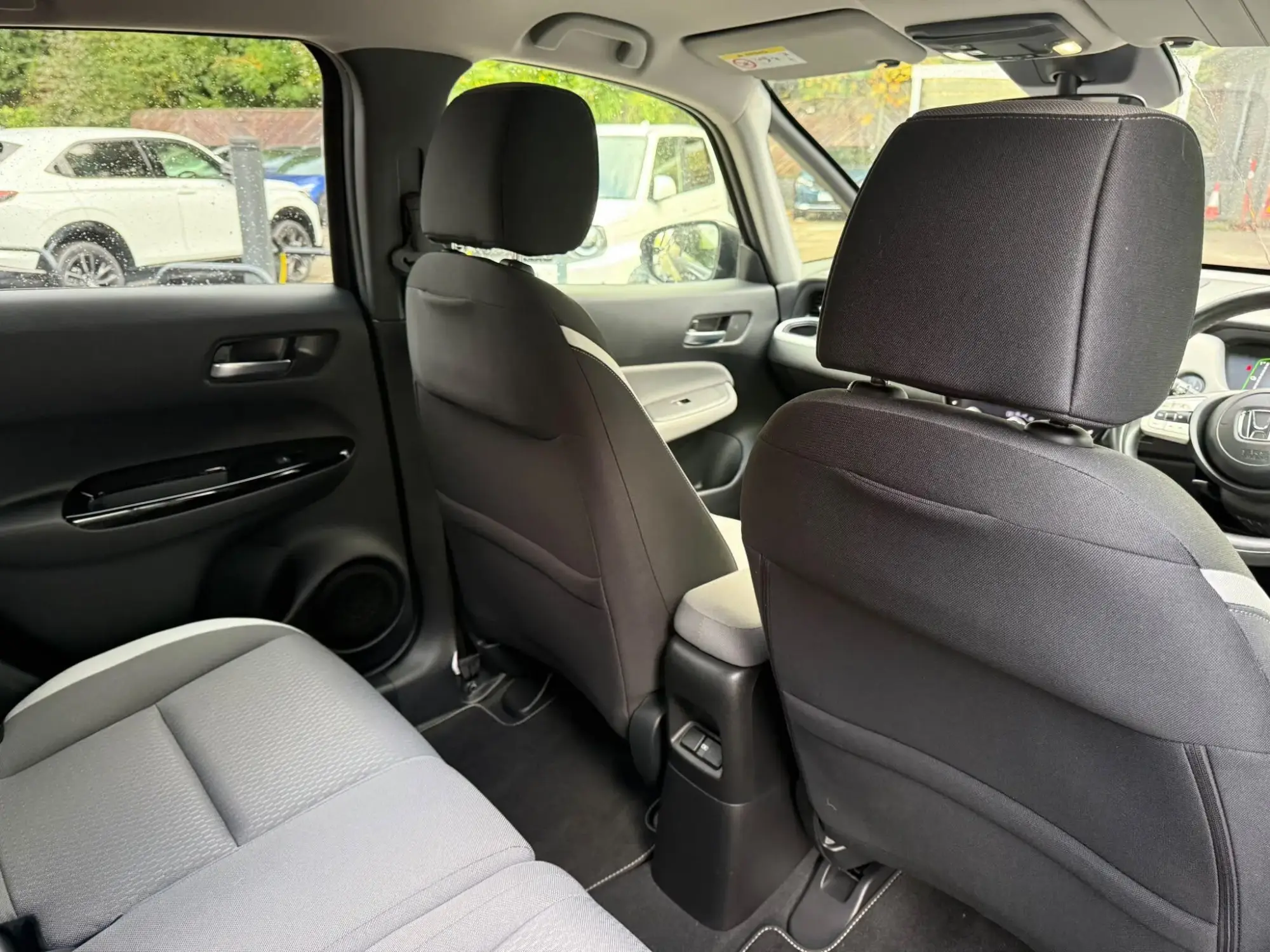 Honda Jazz Hybrid Image 16 Honda Jazz Hybrid Image 16
