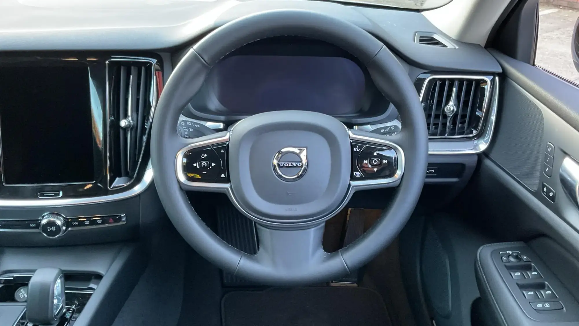 Volvo V60 Image 10 Volvo V60 Image 10