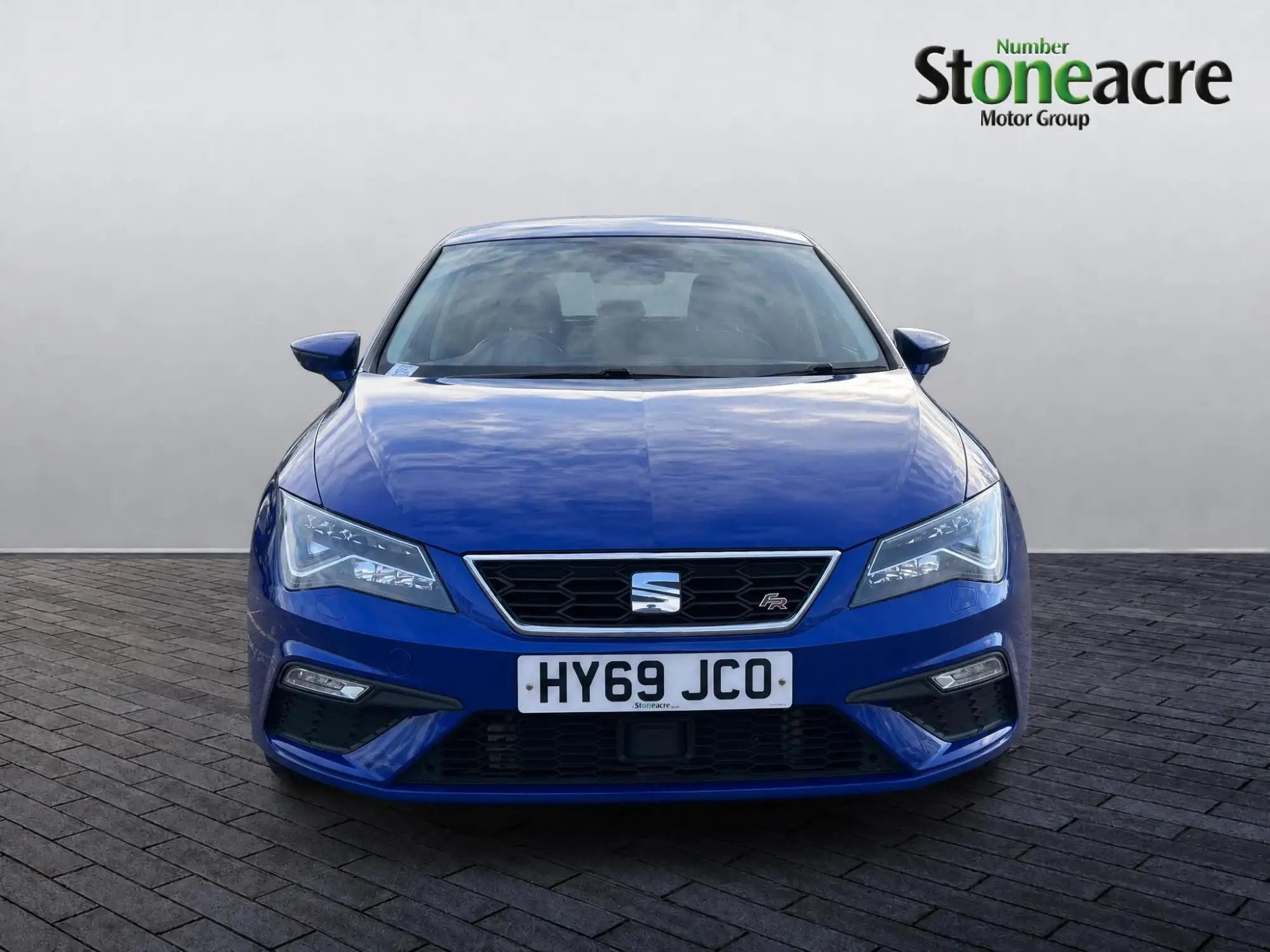 SEAT Leon 2.0 TDI FR Sport Hatchback 5dr Diesel Manual Euro 6 (s/s) (150 ps) HY69JCO Image 2