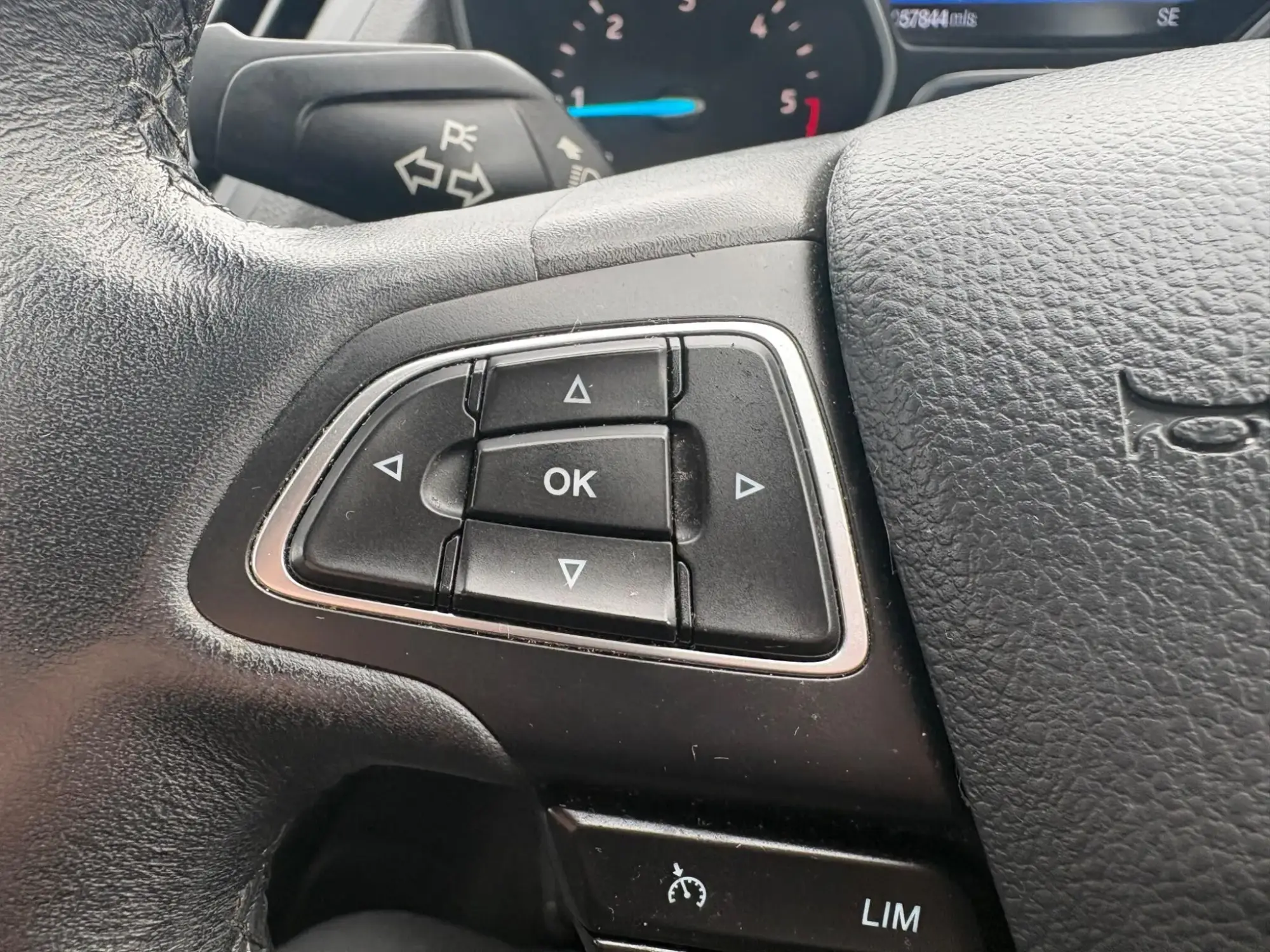 Ford Kuga Image 10