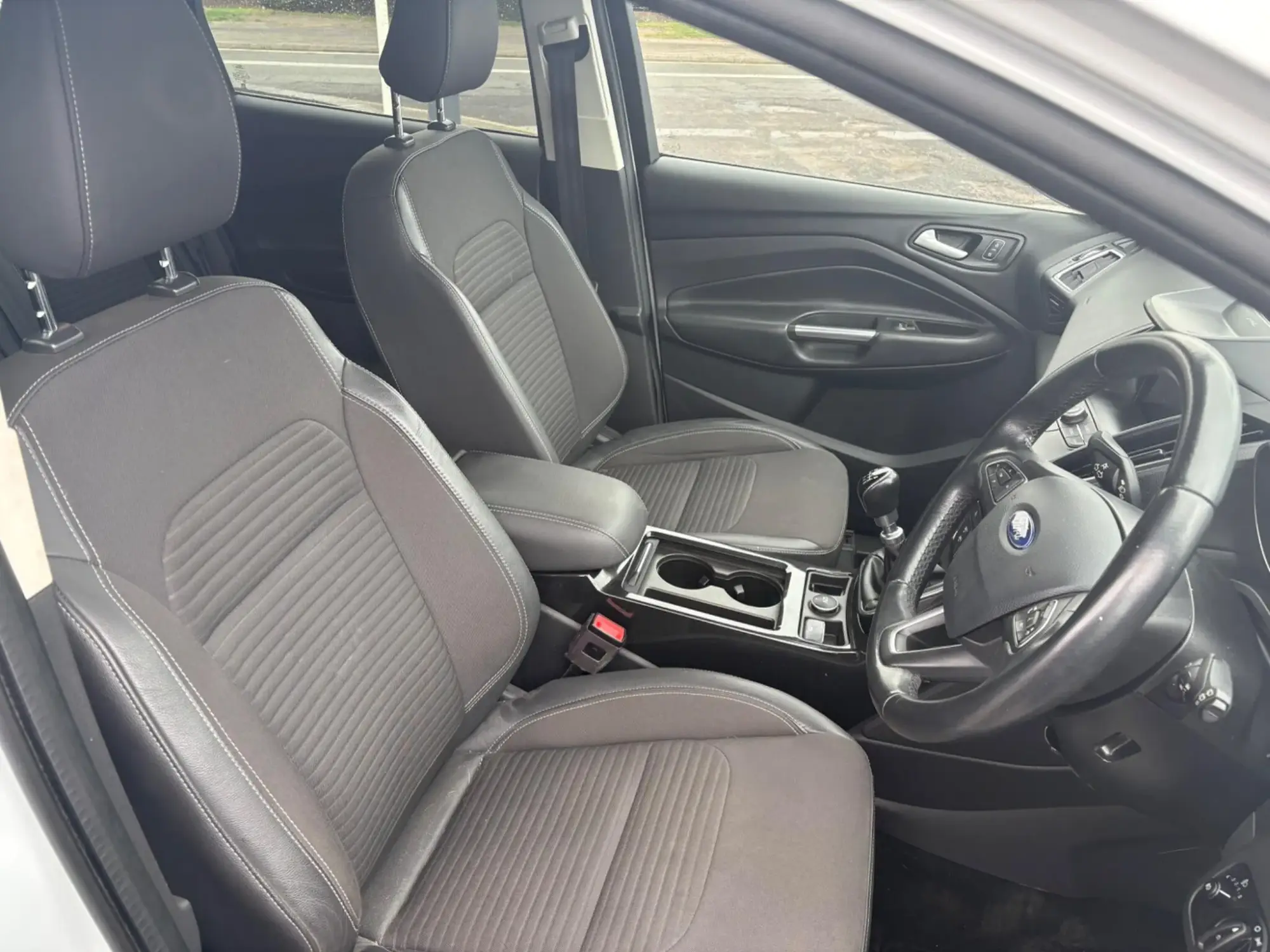 Ford Kuga Image 17