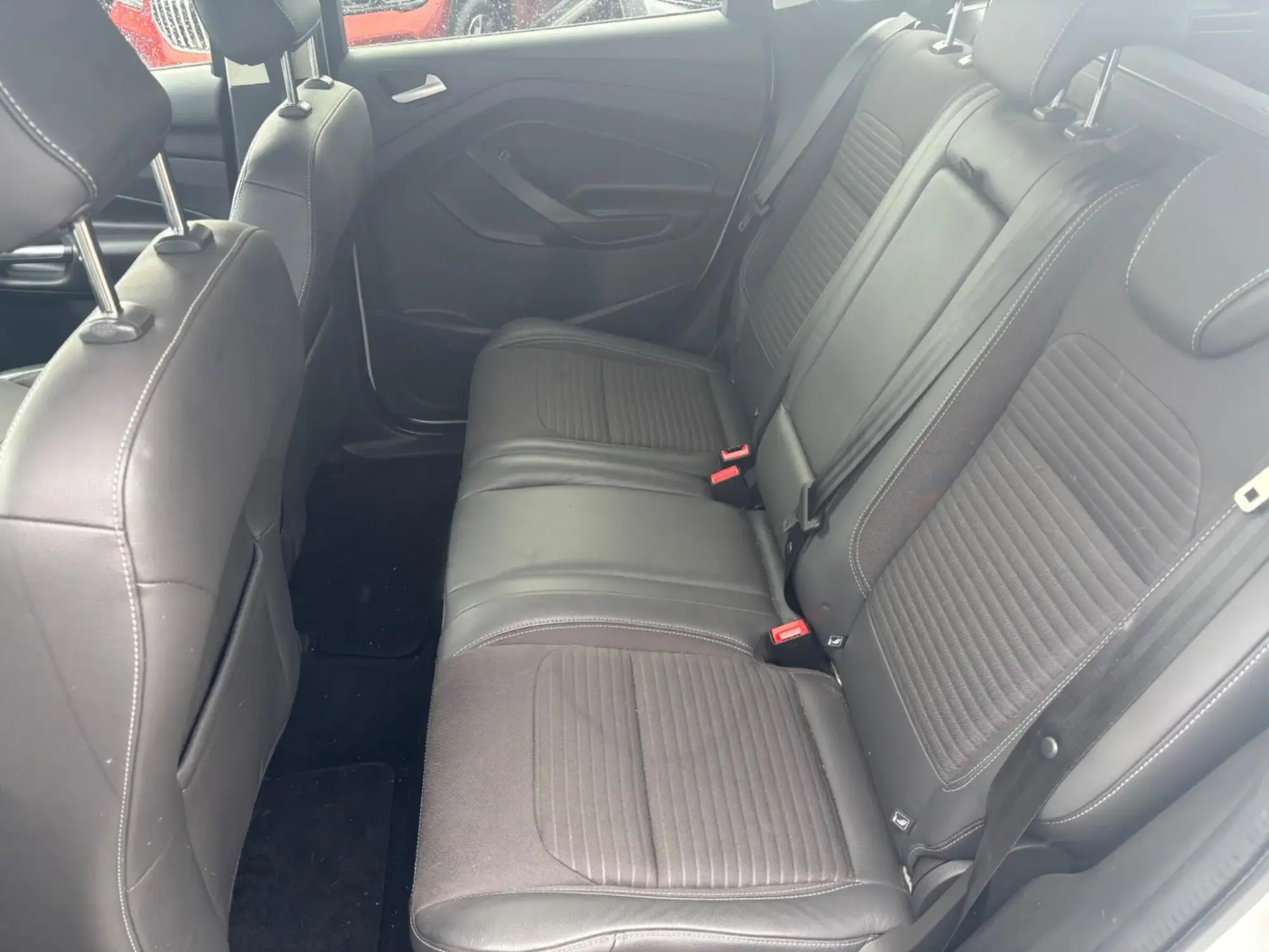 Ford Kuga Image 20