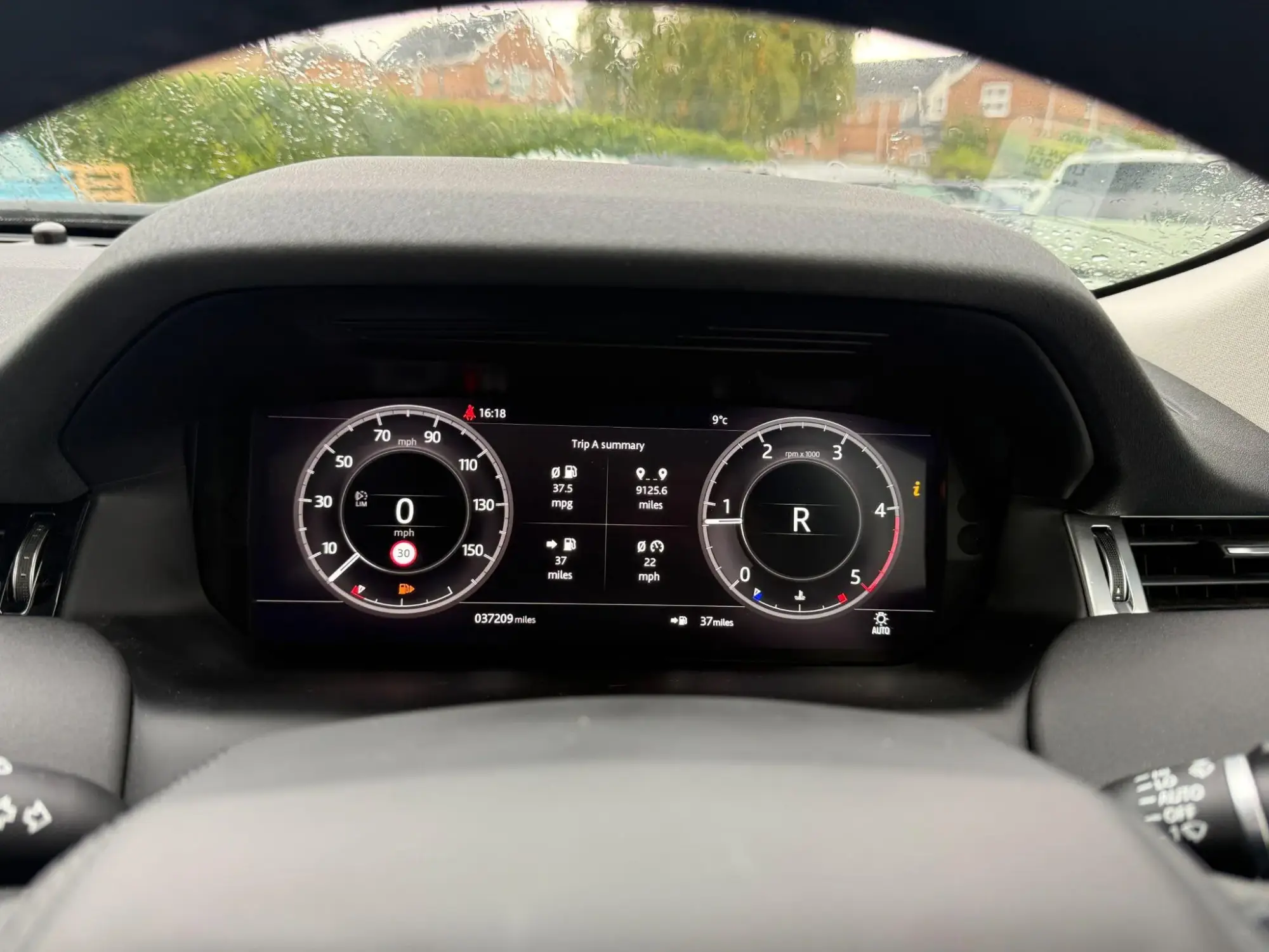 Land Rover Discovery Sport Image 13 Land Rover Discovery Sport Image 13