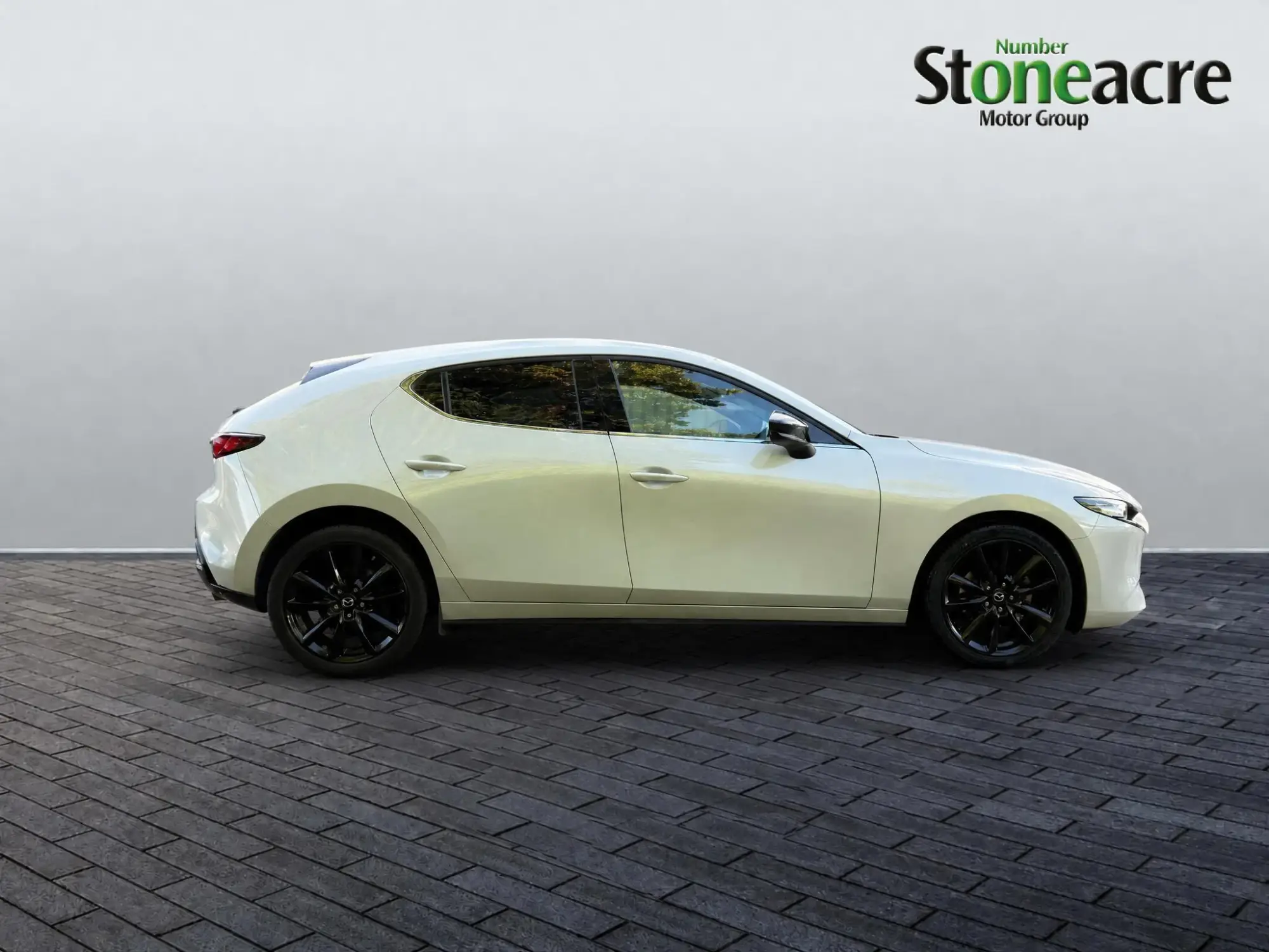 Mazda 3 2.5 e-SKYACTIV-G MHEV Homura Auto Euro 6 (s/s) 5dr LS25YUE Image 2