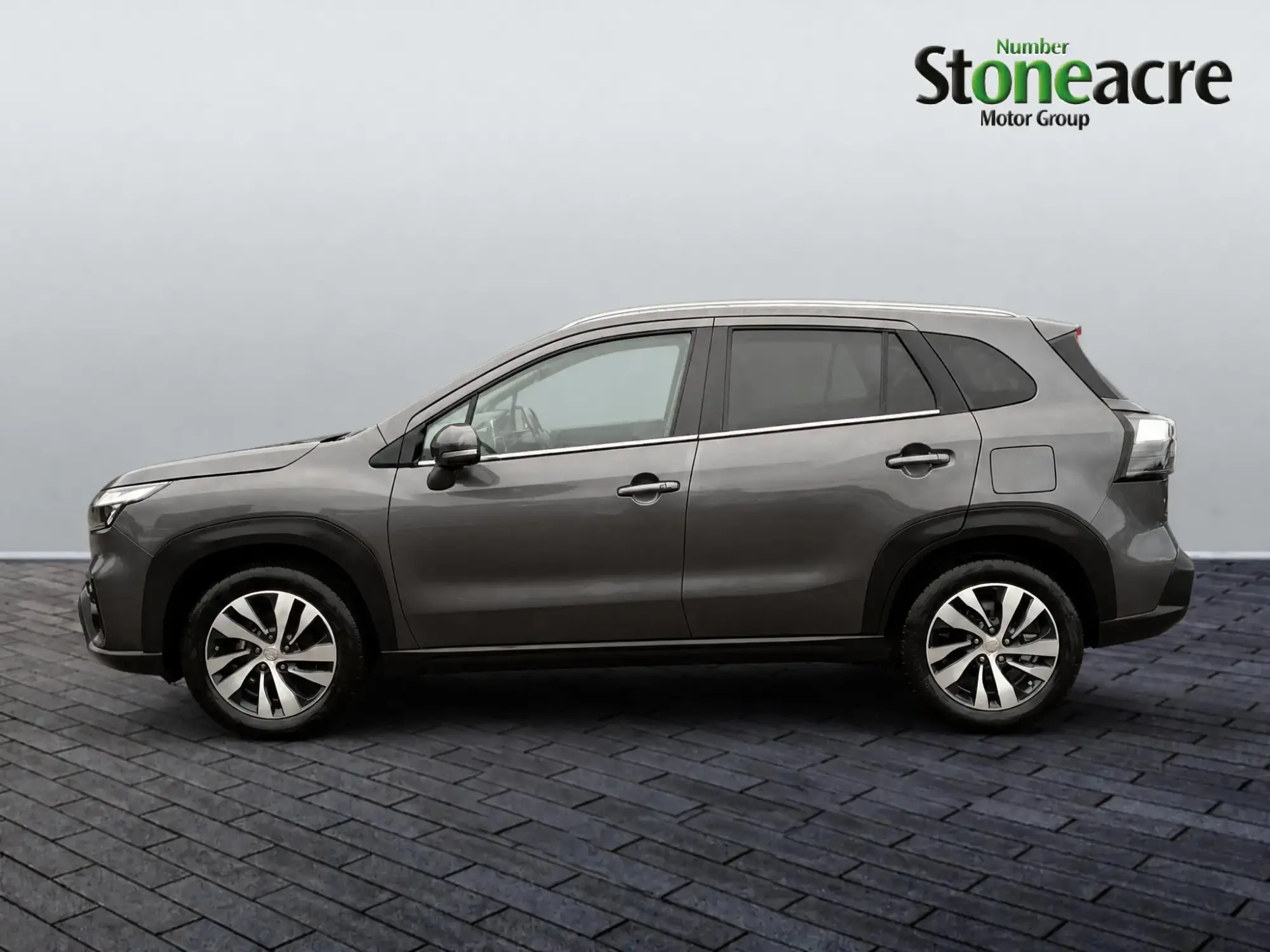 Suzuki S-Cross Image 5