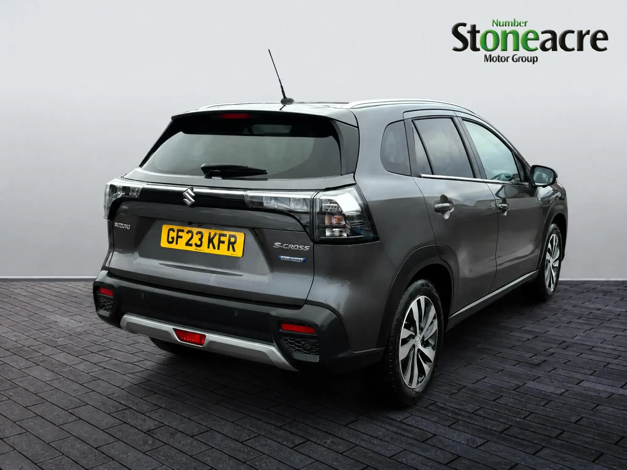 Suzuki S-Cross Image 8