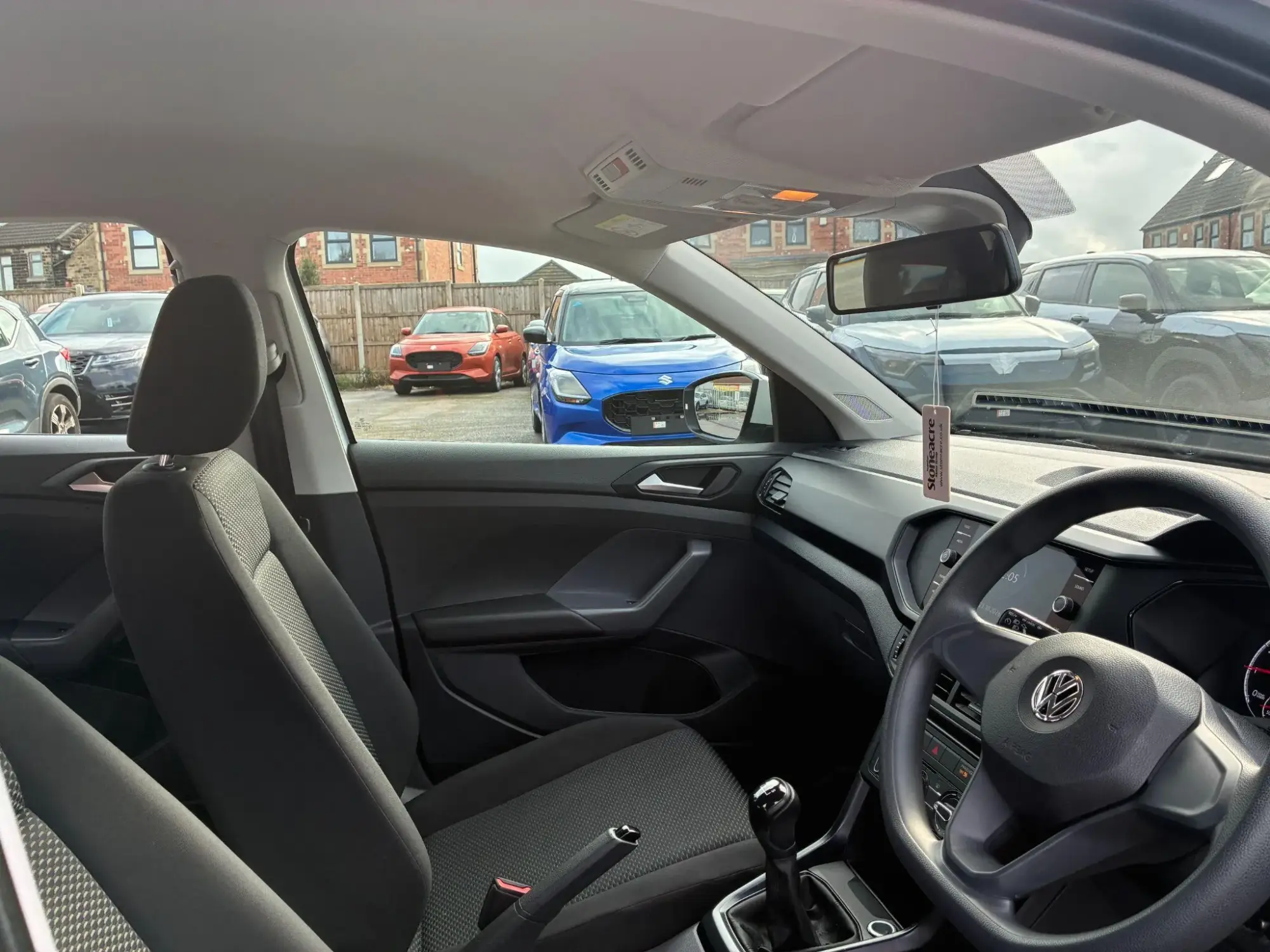 Volkswagen T-Cross Image 17