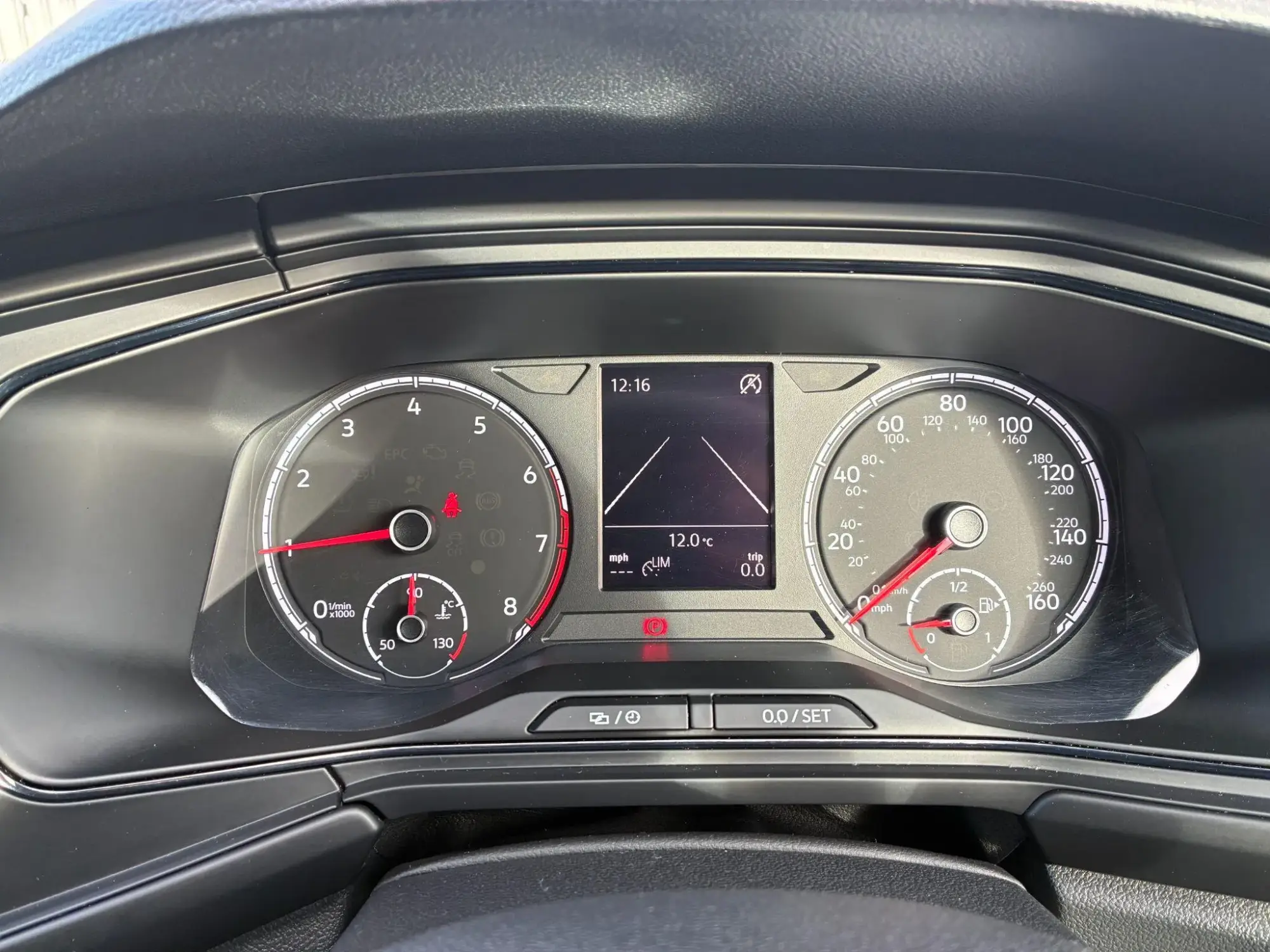 Volkswagen T-Cross Image 12