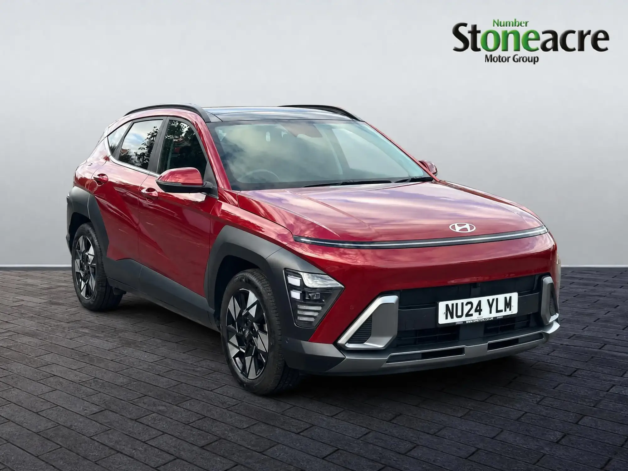 Hyundai KONA Hybrid Image 1