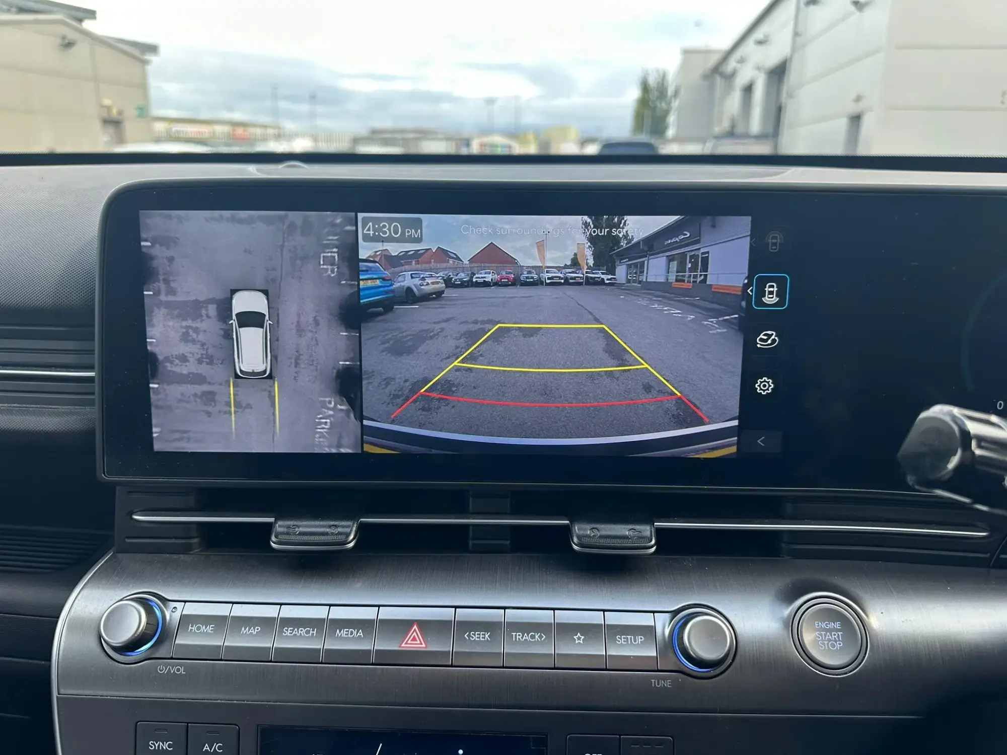 Hyundai KONA Hybrid Image 20
