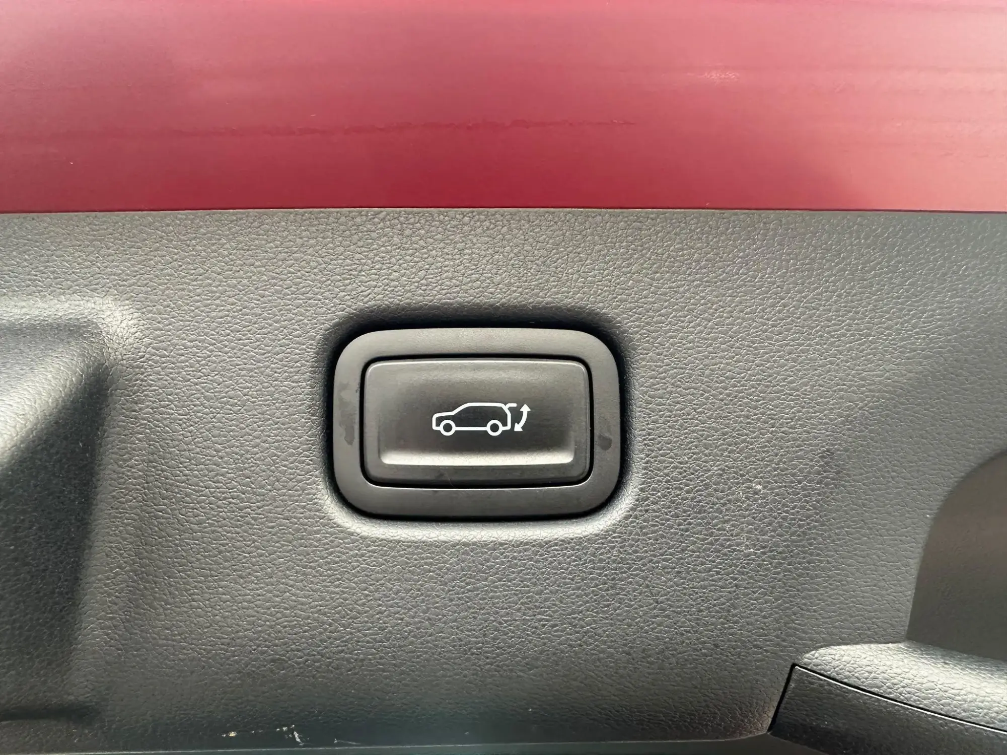 Hyundai KONA Hybrid Image 21