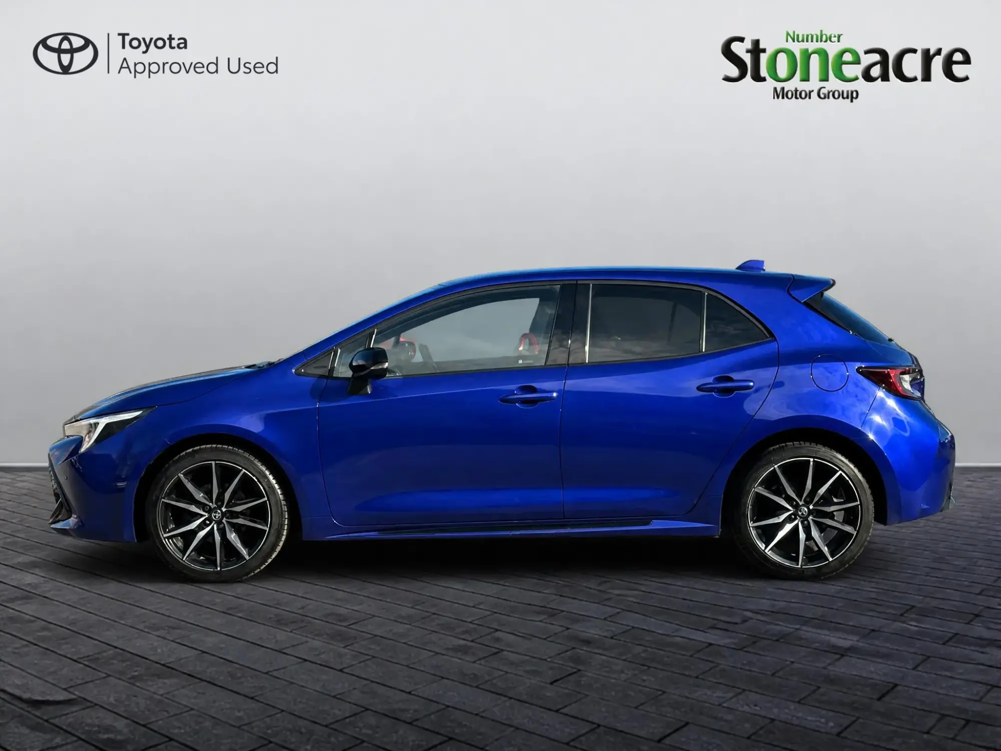 Toyota Corolla Hybrid Image 16 Toyota Corolla Hybrid Image 16