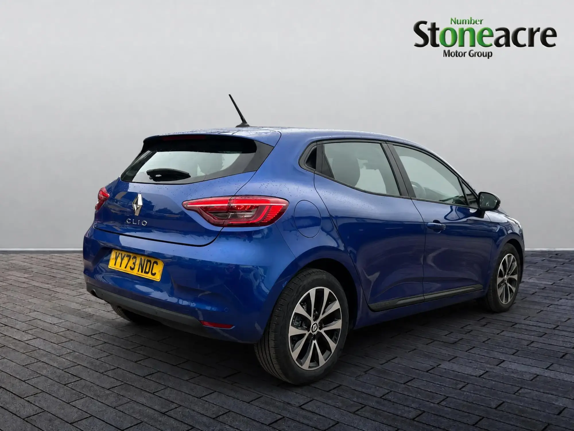 Renault Clio Image 8