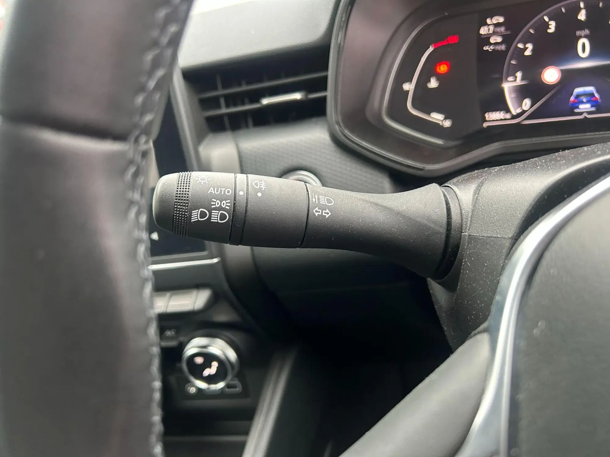 Renault Clio Image 16