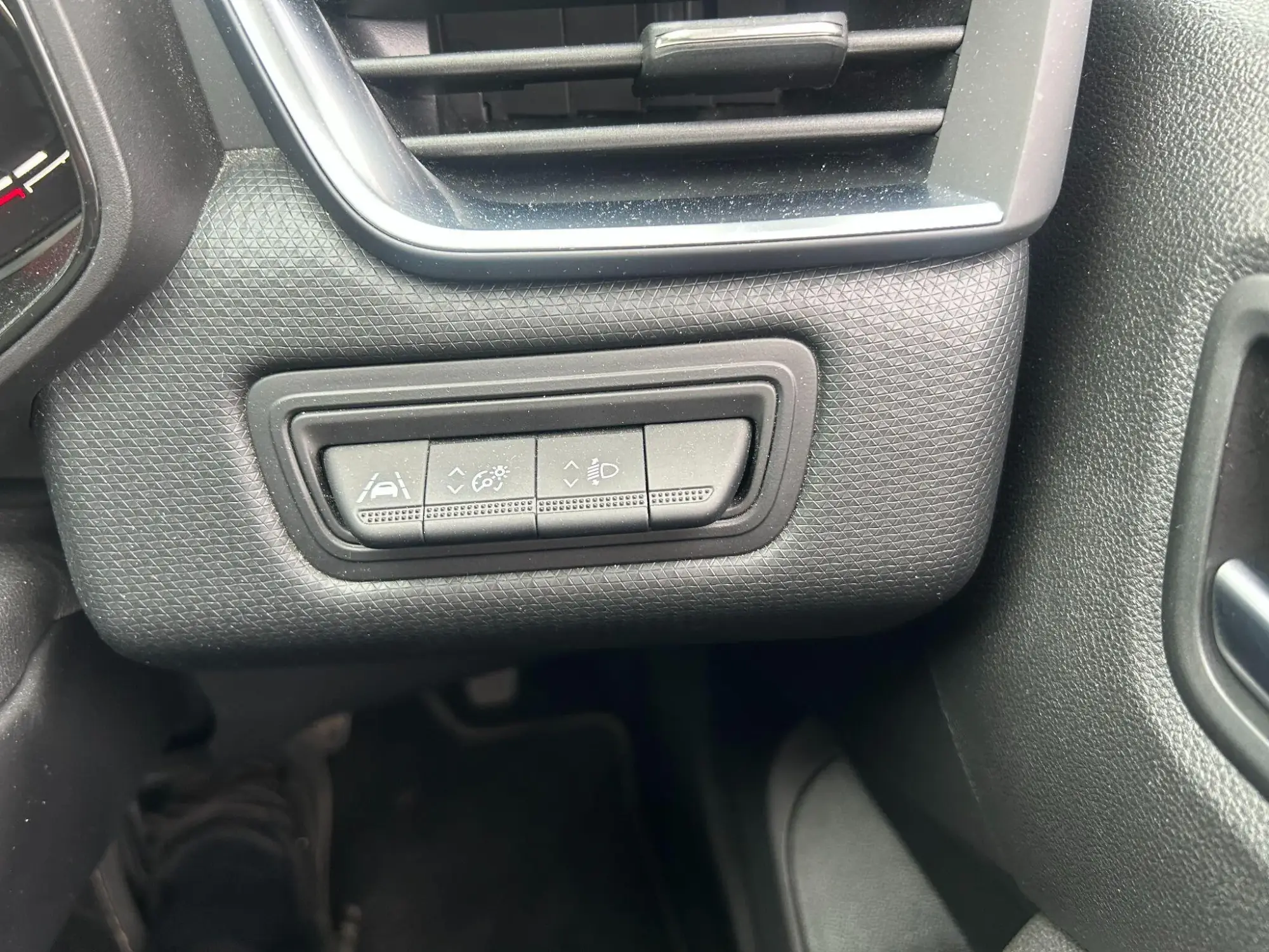 Renault Clio Image 18