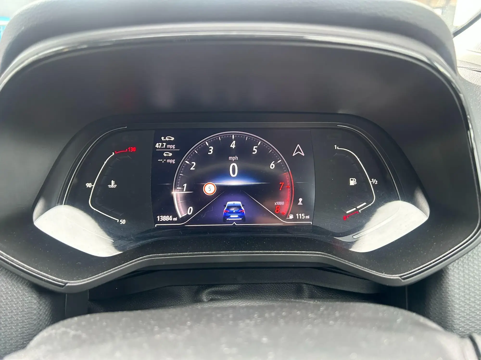 Renault Clio Image 24