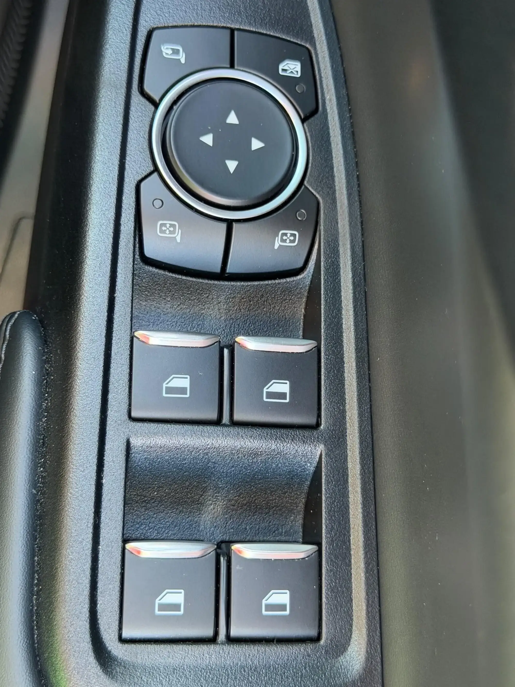 Ford Ranger Image 18