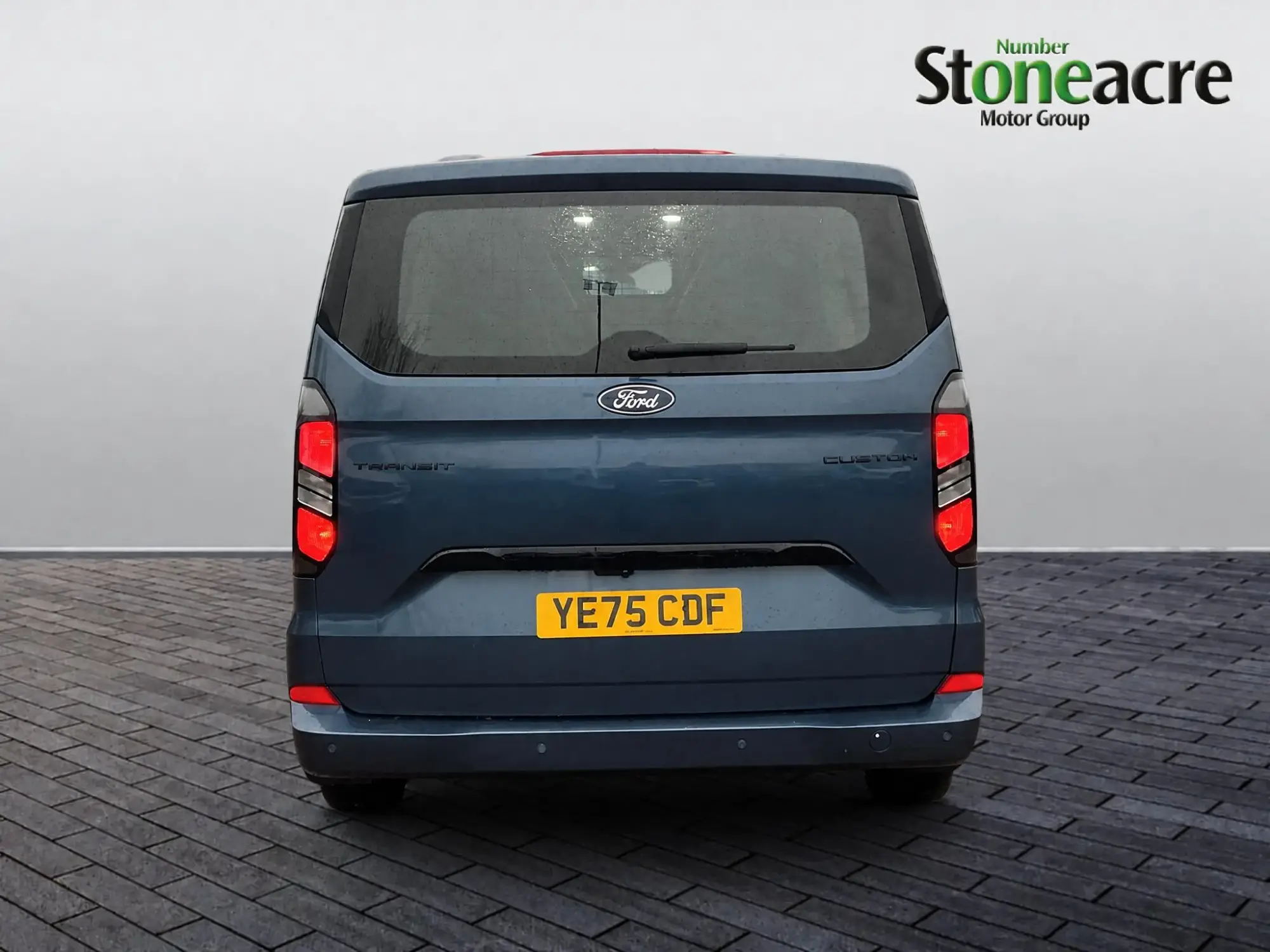 Ford Transit Custom Image 4