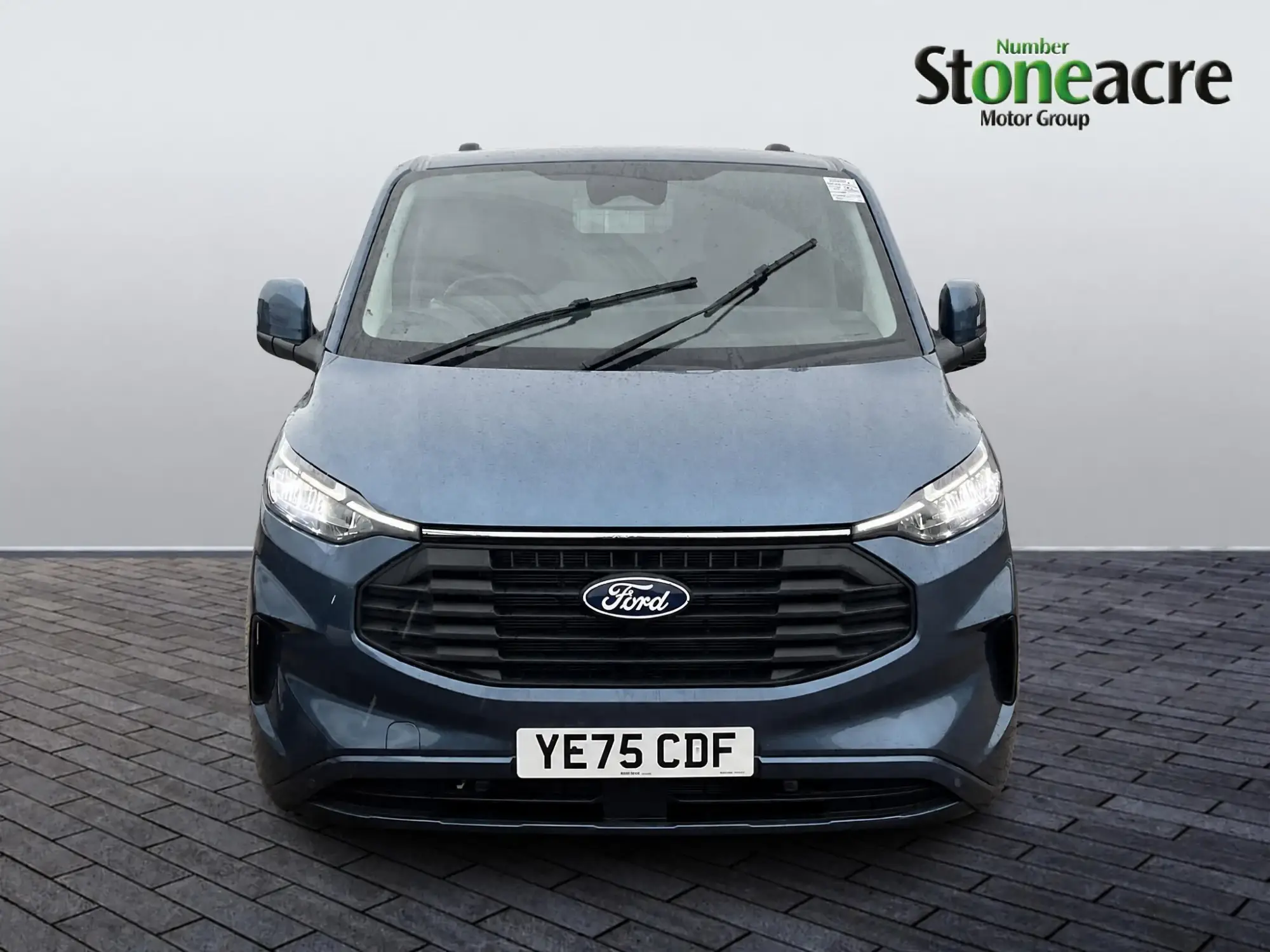 Ford Transit Custom Image 6