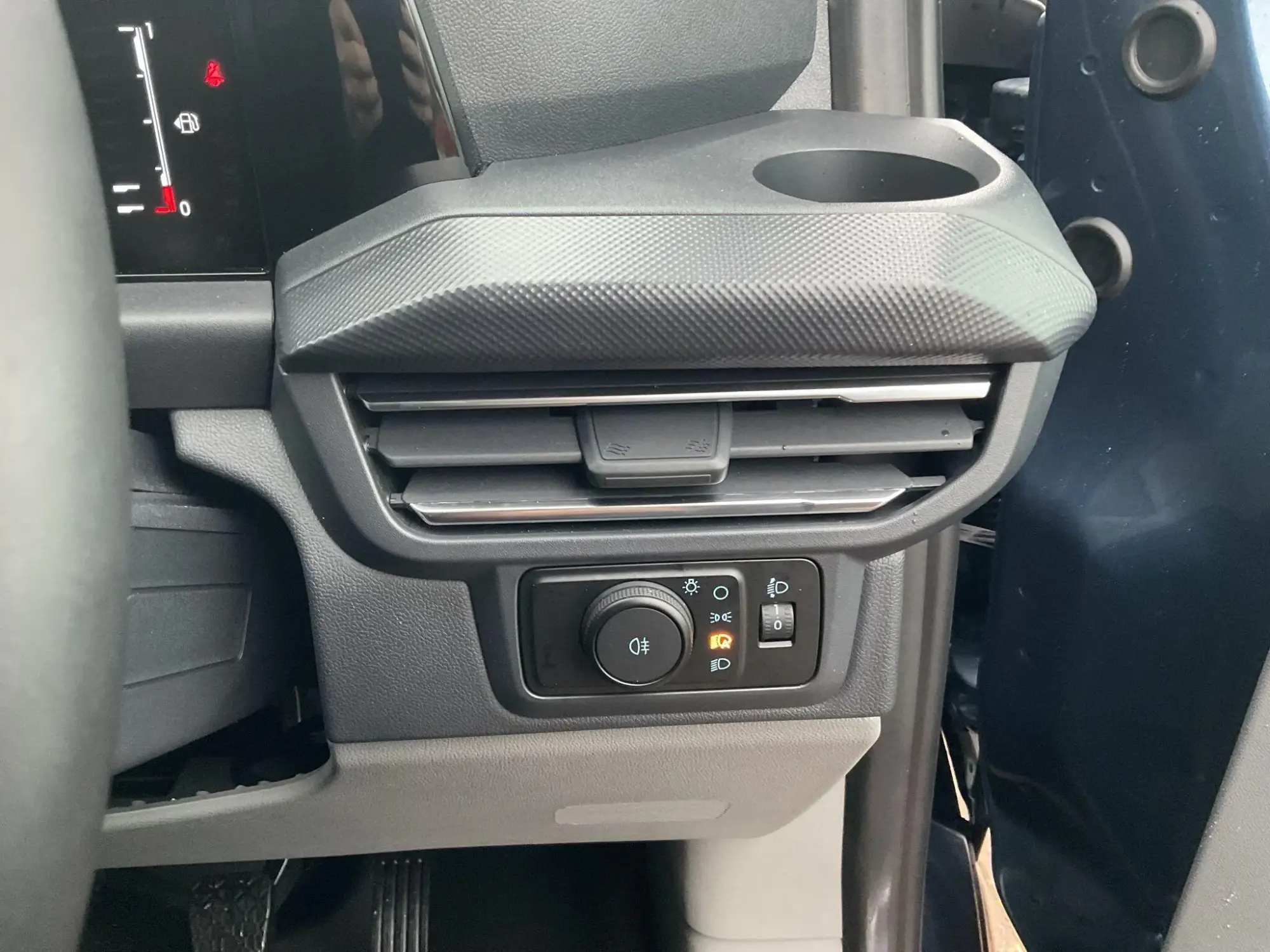 Ford Transit Custom Image 14