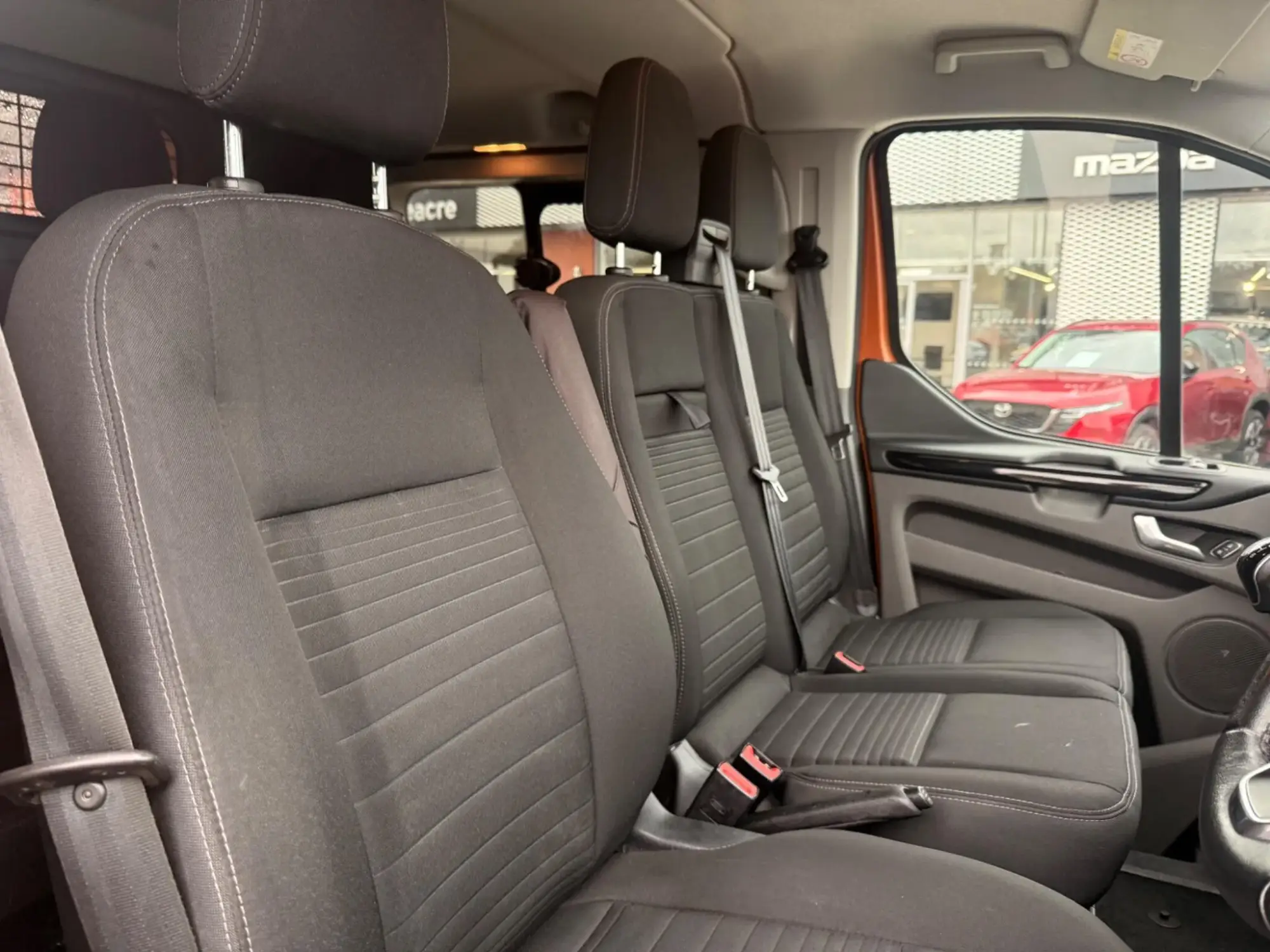 Ford Transit Custom Image 9