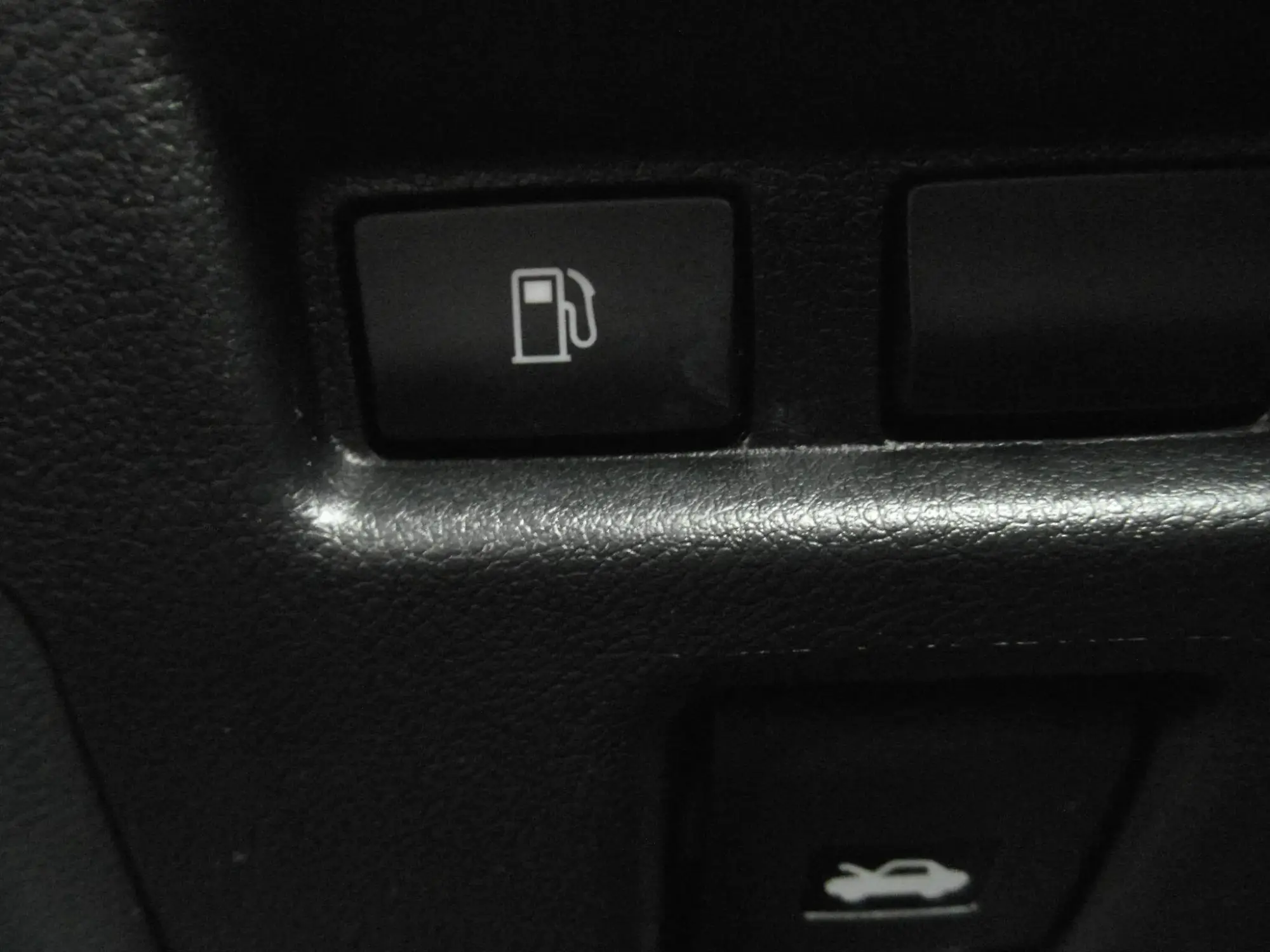 Lexus UX Self-Charging Hybrid Image 20 Lexus UX Self-Charging Hybrid Image 20