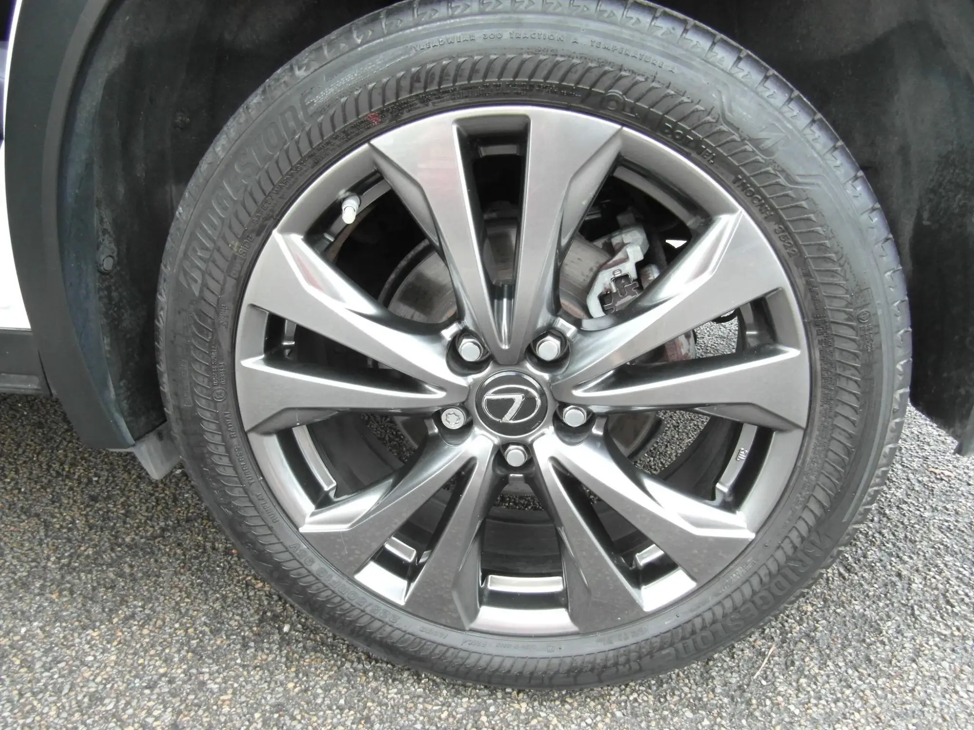 Lexus UX Self-Charging Hybrid Image 26 Lexus UX Self-Charging Hybrid Image 26