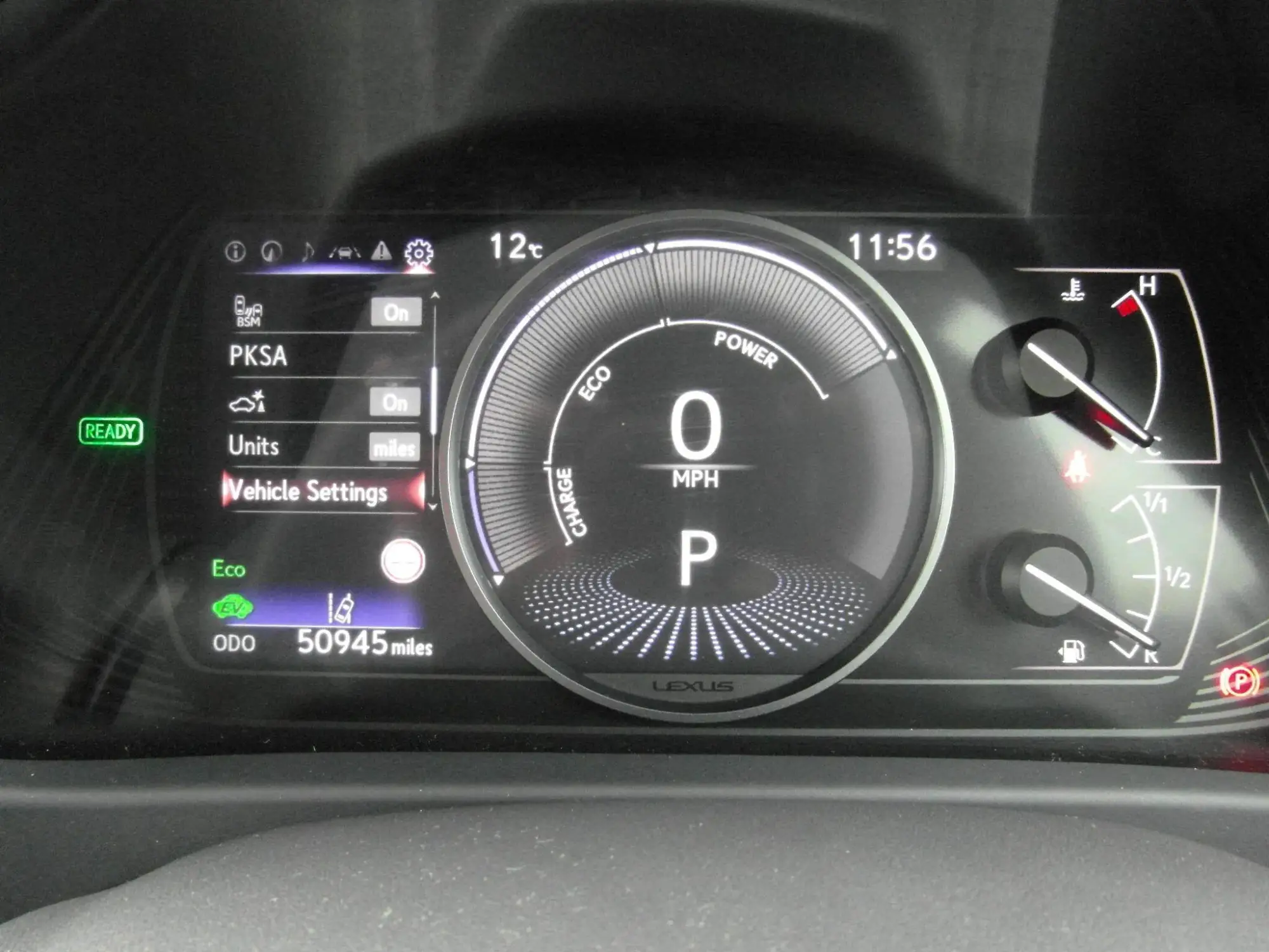 Lexus UX Self-Charging Hybrid Image 30 Lexus UX Self-Charging Hybrid Image 30