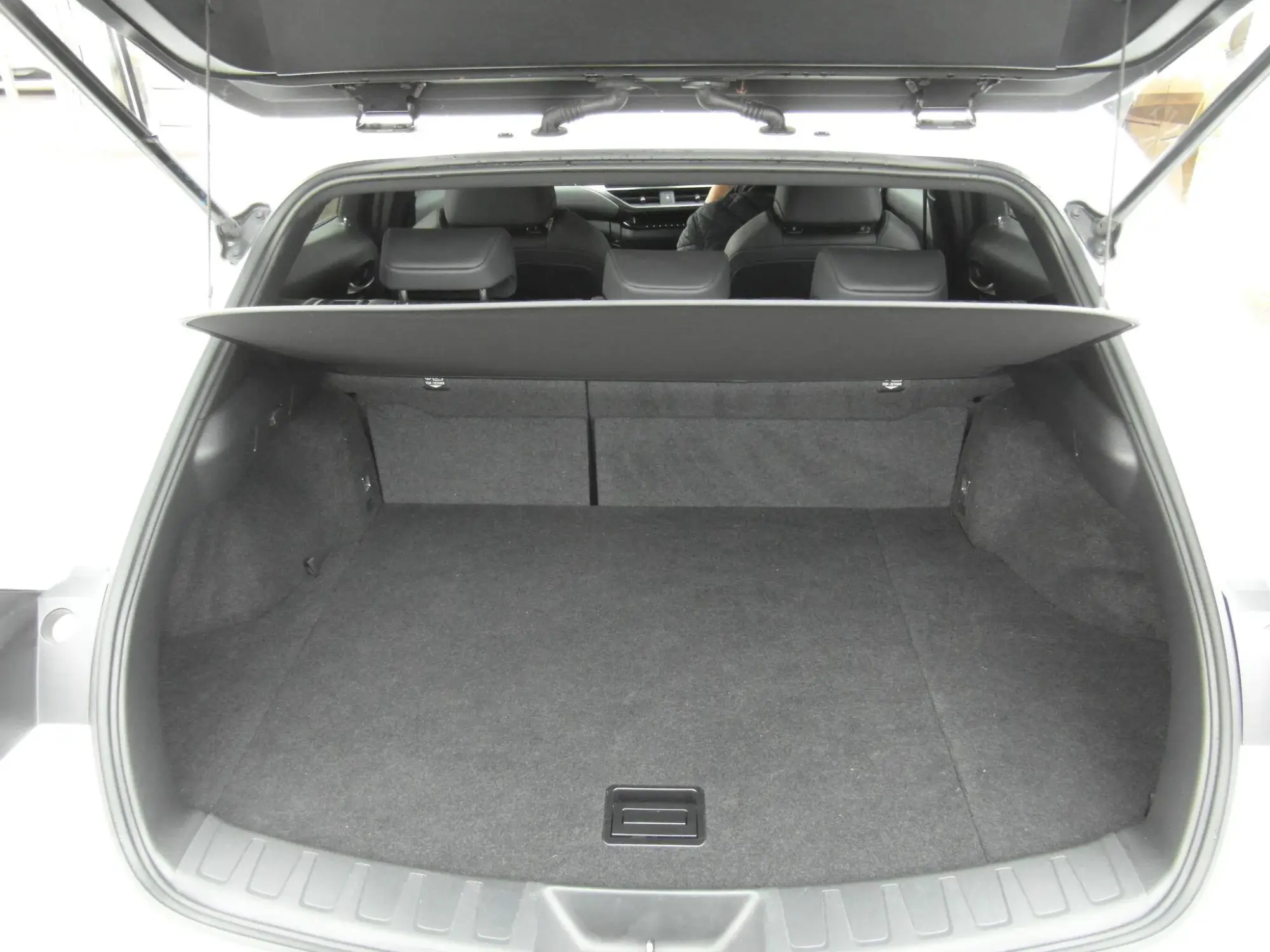 Lexus UX Self-Charging Hybrid Image 31 Lexus UX Self-Charging Hybrid Image 31