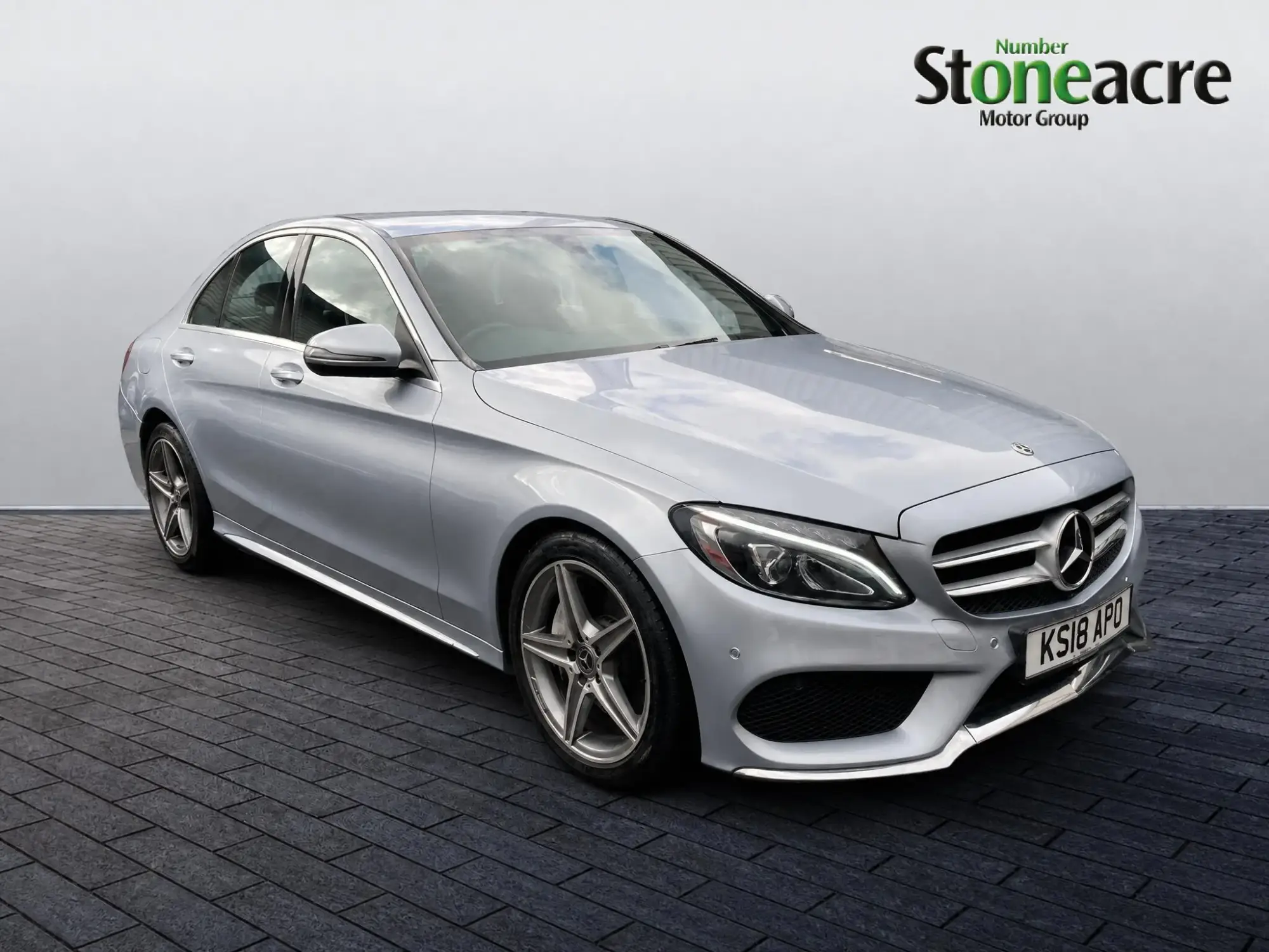 Mercedes-Benz C-Class 2.1 C300dh AMG Line G-Tronic+ Euro 6 (s/s) 4dr KS18APO Image 1