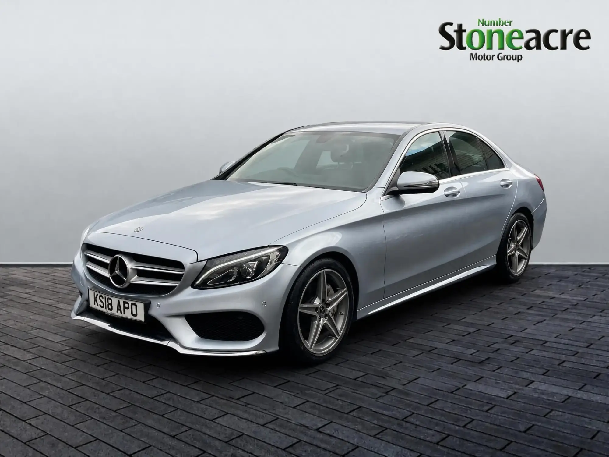 Mercedes-Benz C-Class 2.1 C300dh AMG Line G-Tronic+ Euro 6 (s/s) 4dr KS18APO Image 3