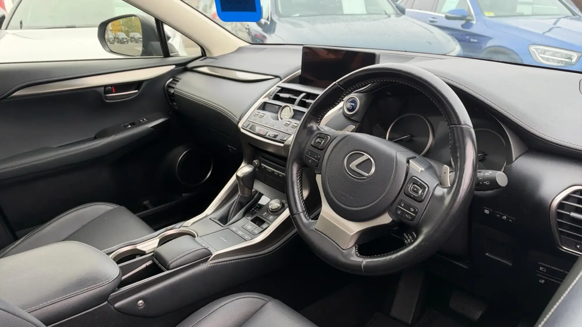 Lexus NX Self-Charging Hybrid Image 4 Lexus NX Self-Charging Hybrid Image 4