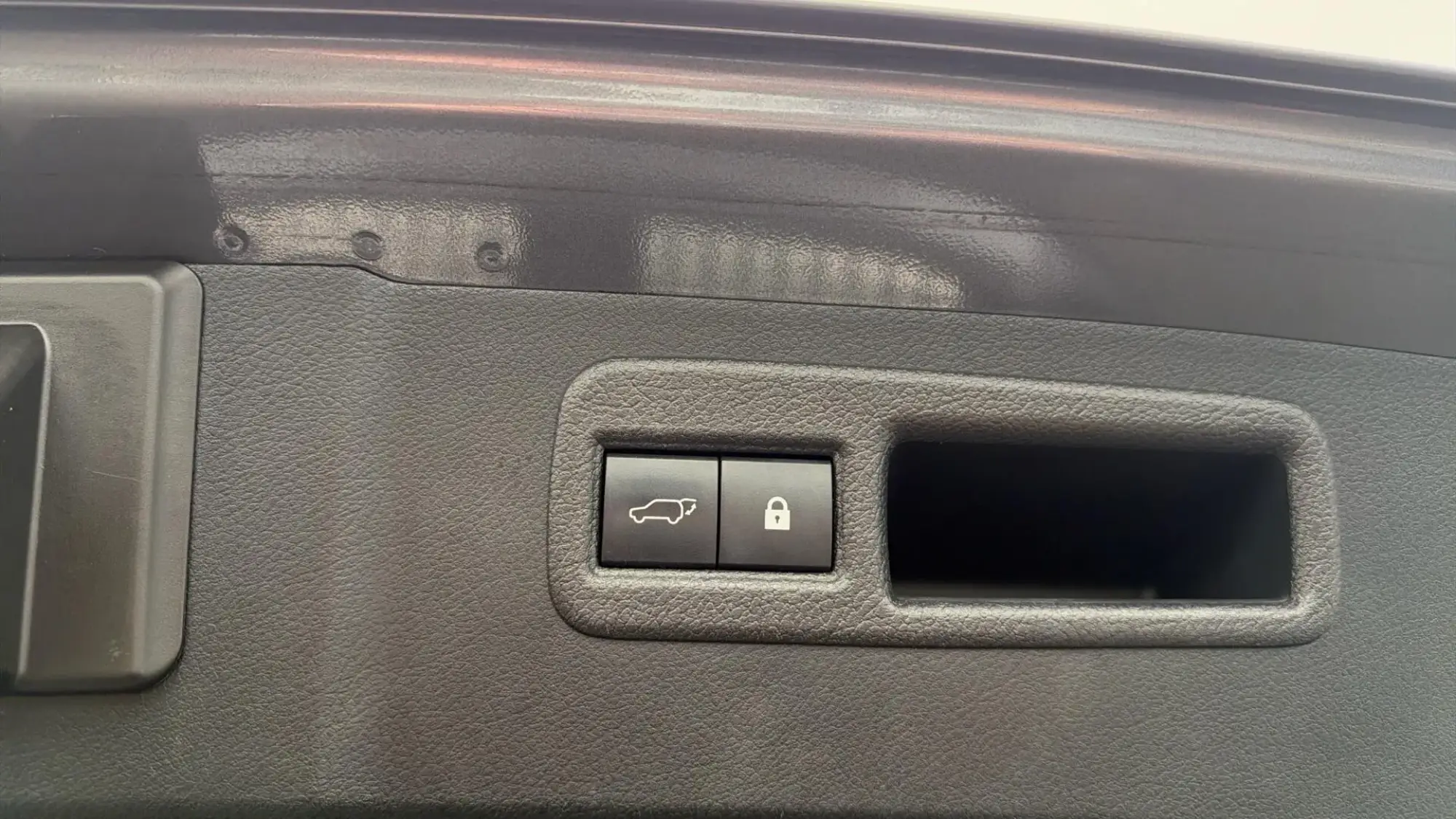 Lexus NX Self-Charging Hybrid Image 14 Lexus NX Self-Charging Hybrid Image 14