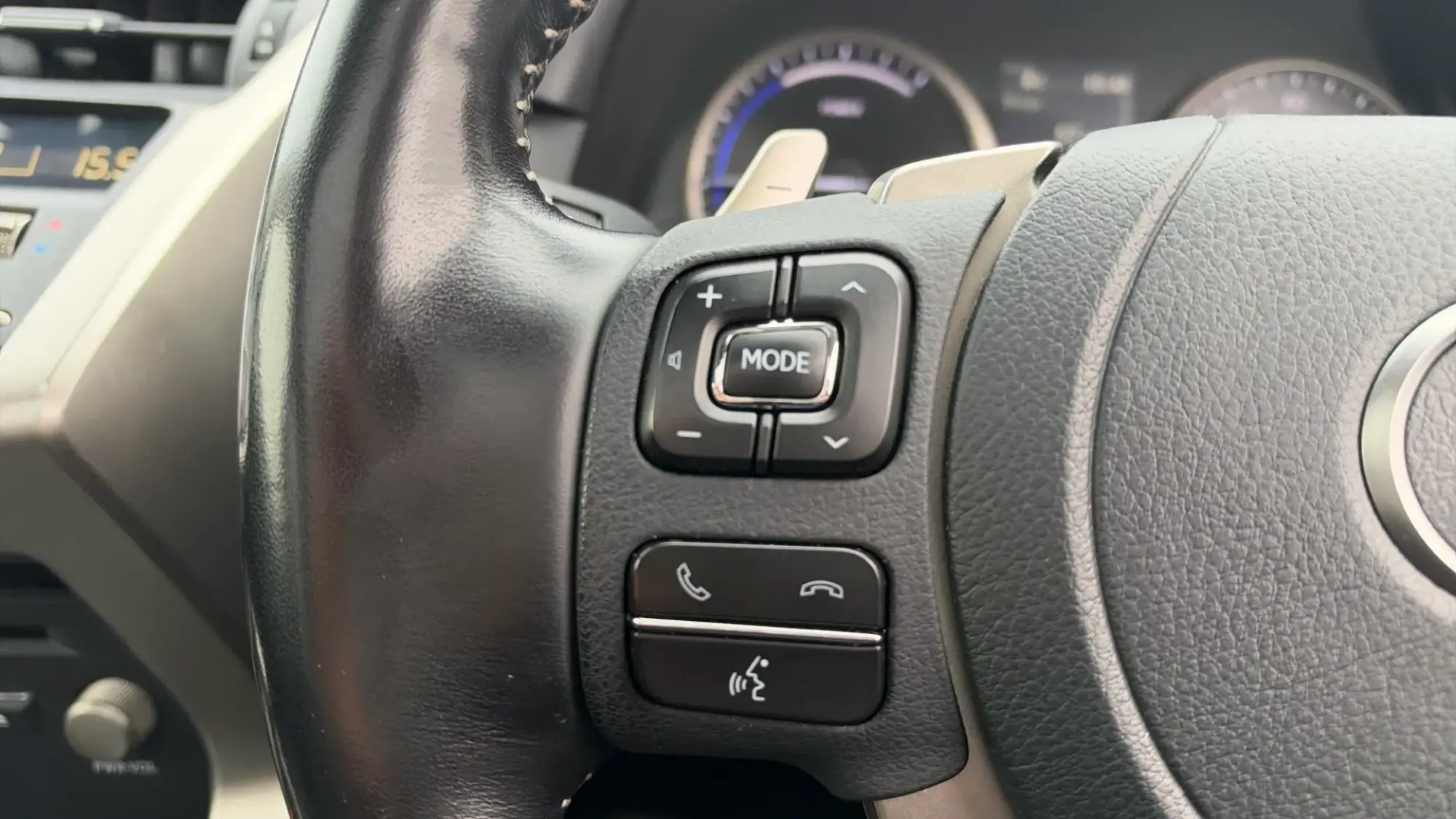 Lexus NX Self-Charging Hybrid Image 21 Lexus NX Self-Charging Hybrid Image 21