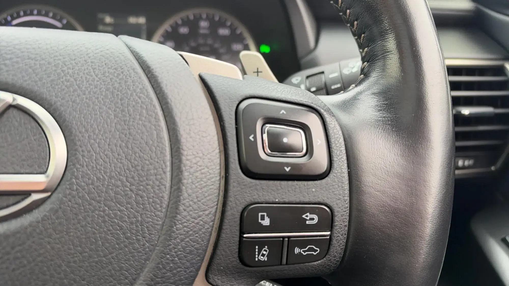 Lexus NX Self-Charging Hybrid Image 22 Lexus NX Self-Charging Hybrid Image 22
